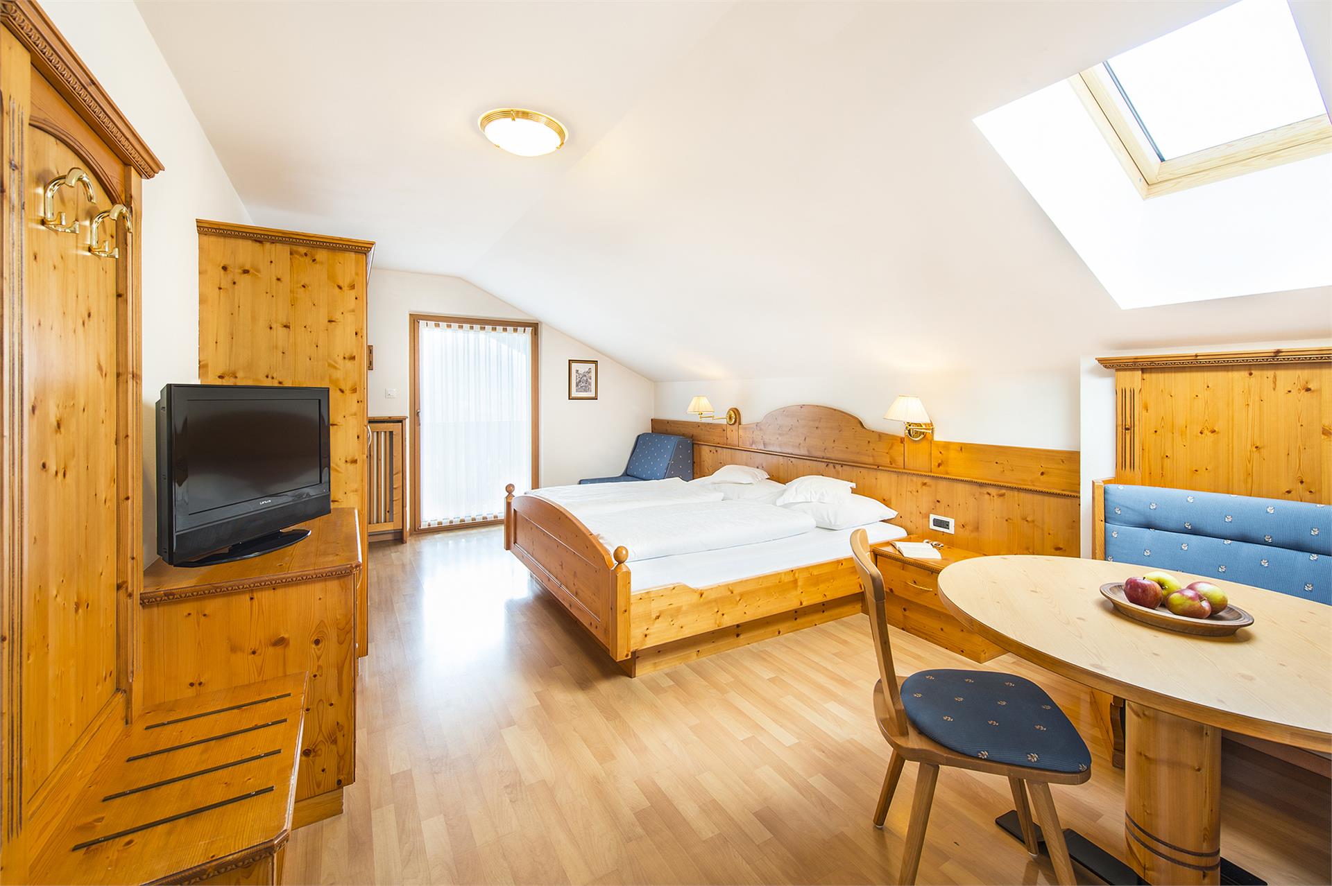 Garni-Hotel Fiechtlhof Tirol/Tirolo 12 suedtirol.info