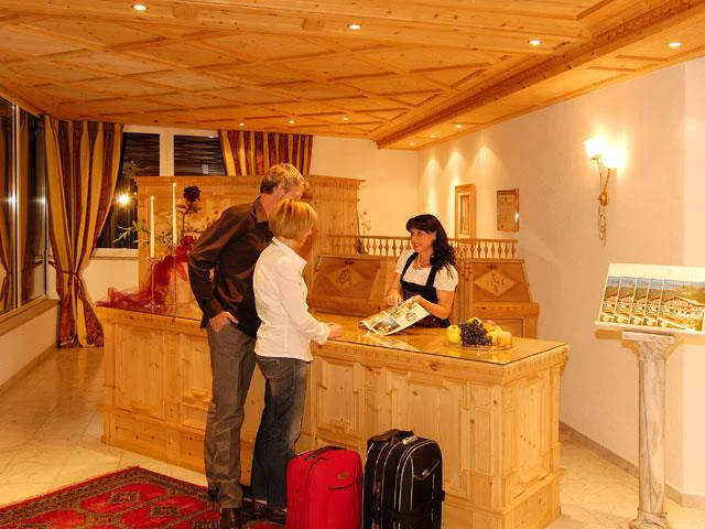 Garni-Hotel Alpentirolis Tirol/Tirolo 7 suedtirol.info