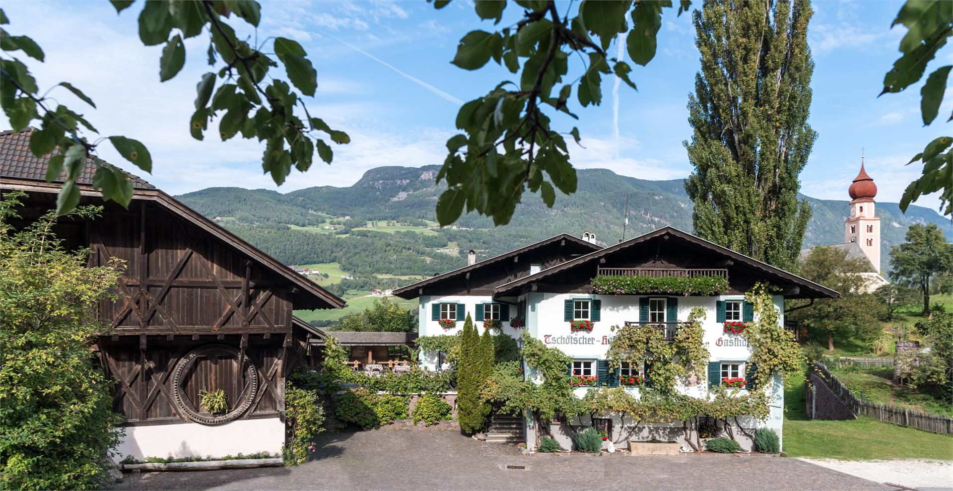 Gasthof Tschötscherhof Kastelruth/Castelrotto 1 suedtirol.info