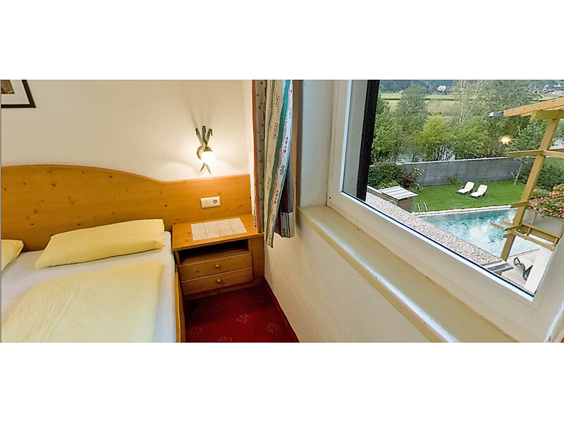 Bedroom n. 201
