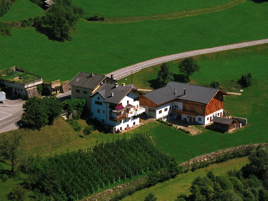 Albergo Mittermühl Funes 1 suedtirol.info