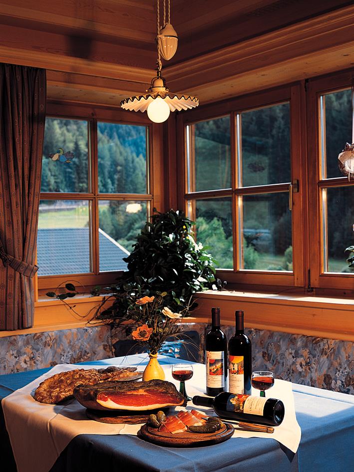 Gasthof Mittermühl Villnöss 7 suedtirol.info