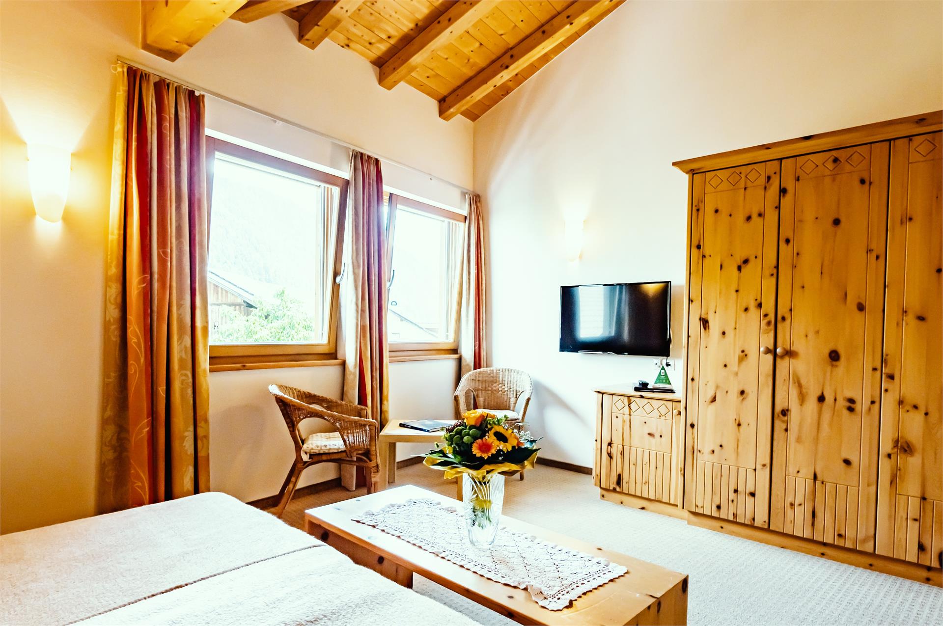 Albergo Teiser Stern Funes 17 suedtirol.info