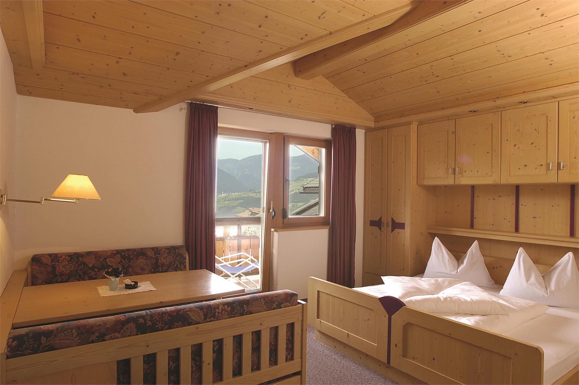 Albergo Teiser Stern Funes 8 suedtirol.info