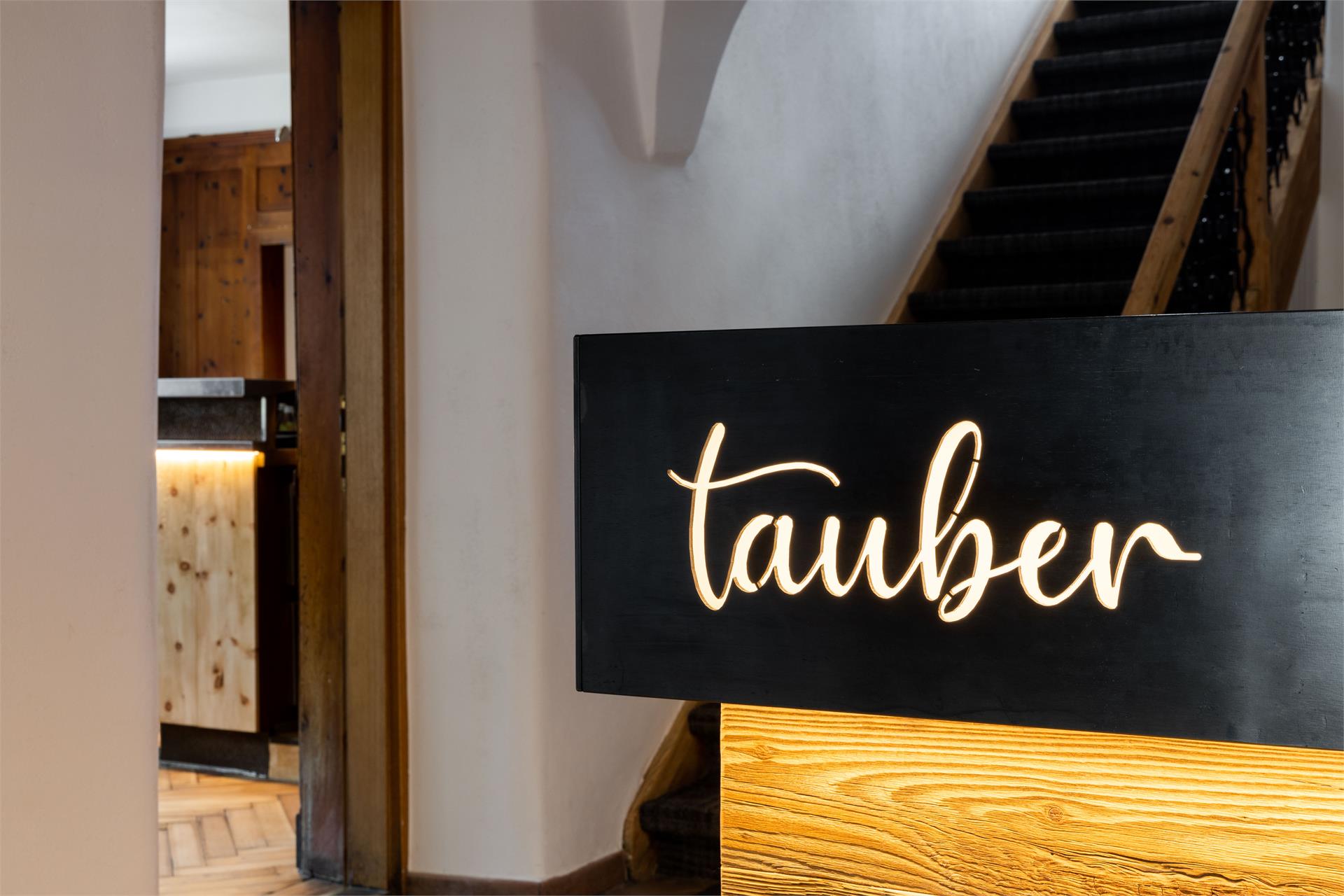 Garni Hotel Tauber Brixen/Bressanone 6 suedtirol.info