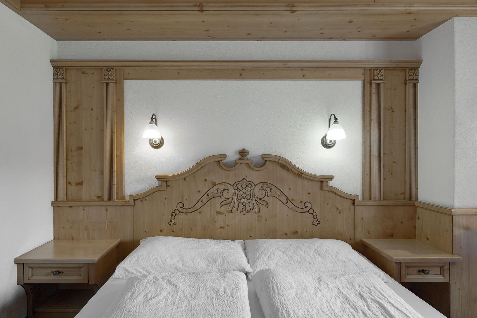 room tyrolean style