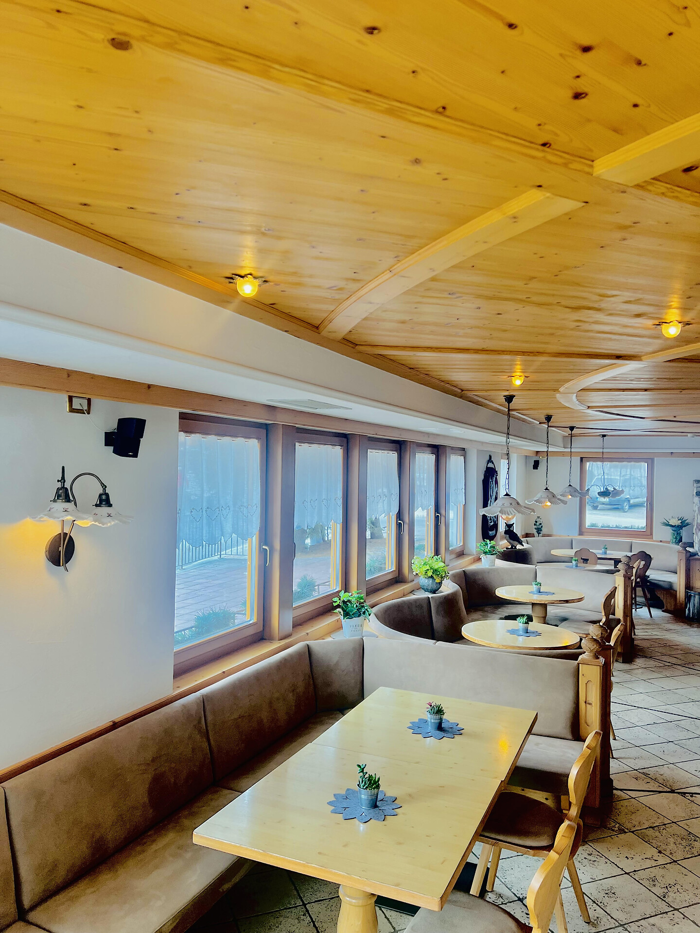 Breakfast hall