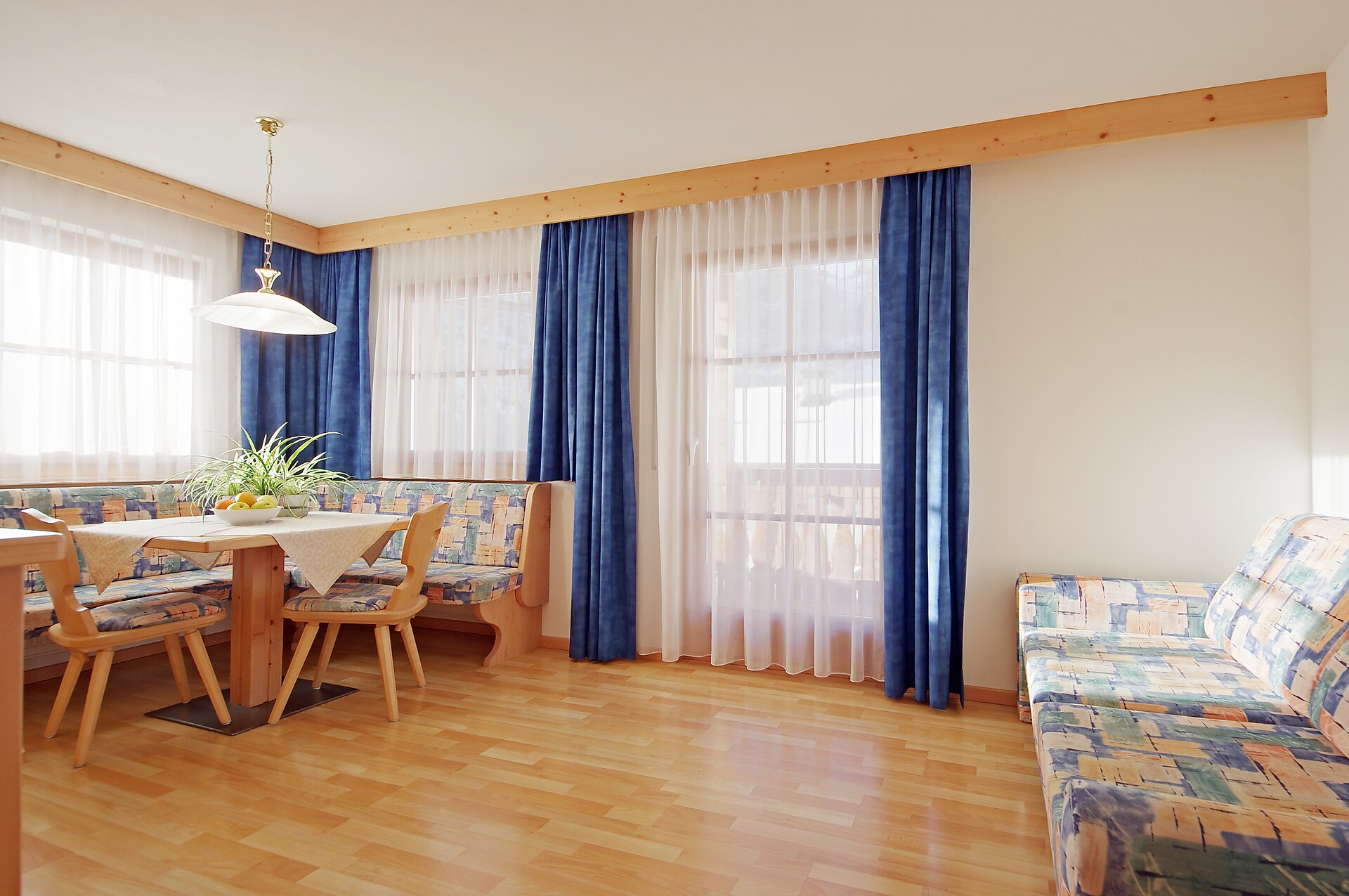 Wohnraum/Küche Zweiraumappartment