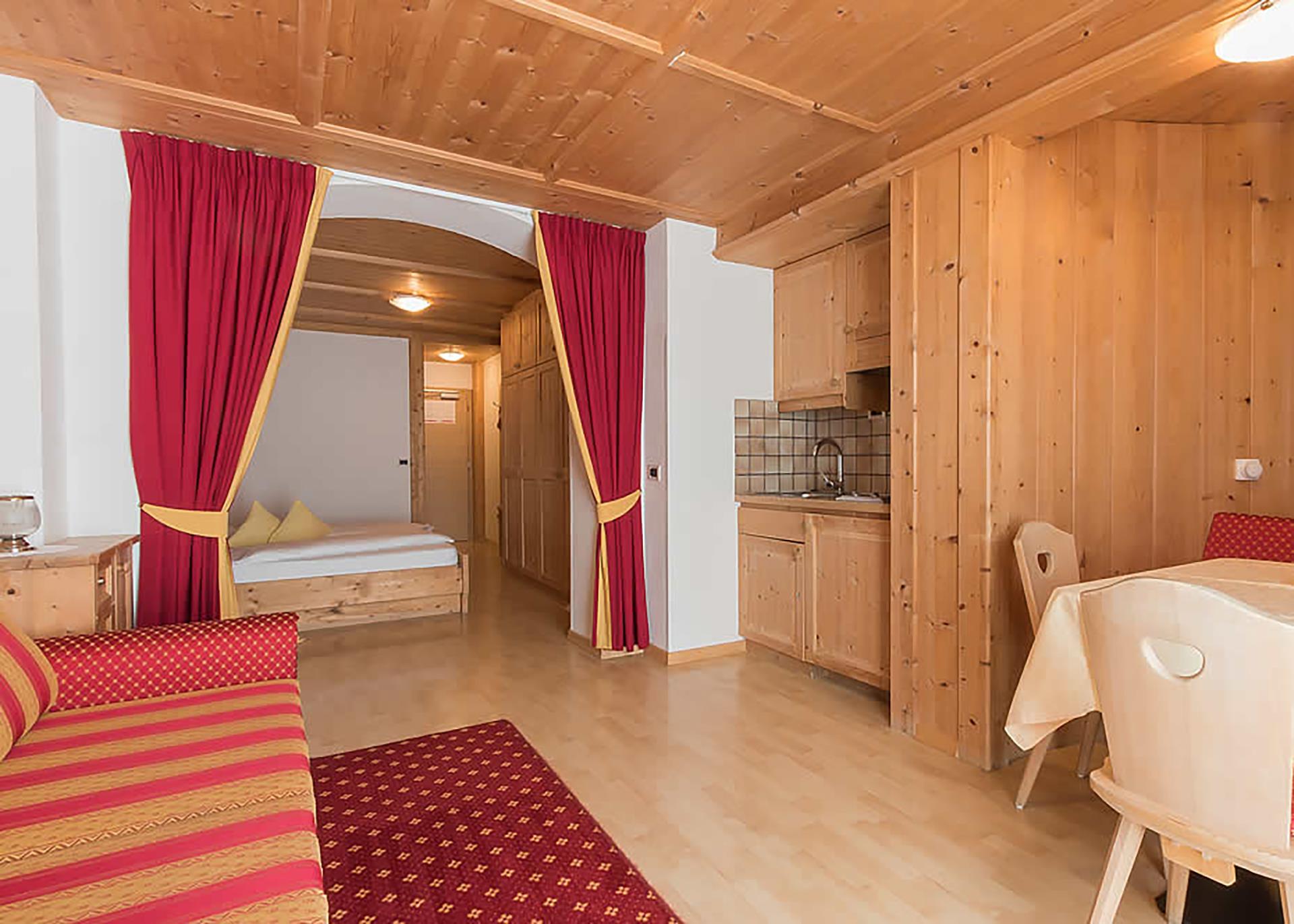 Garden Wellness Pension Corvara 5 suedtirol.info