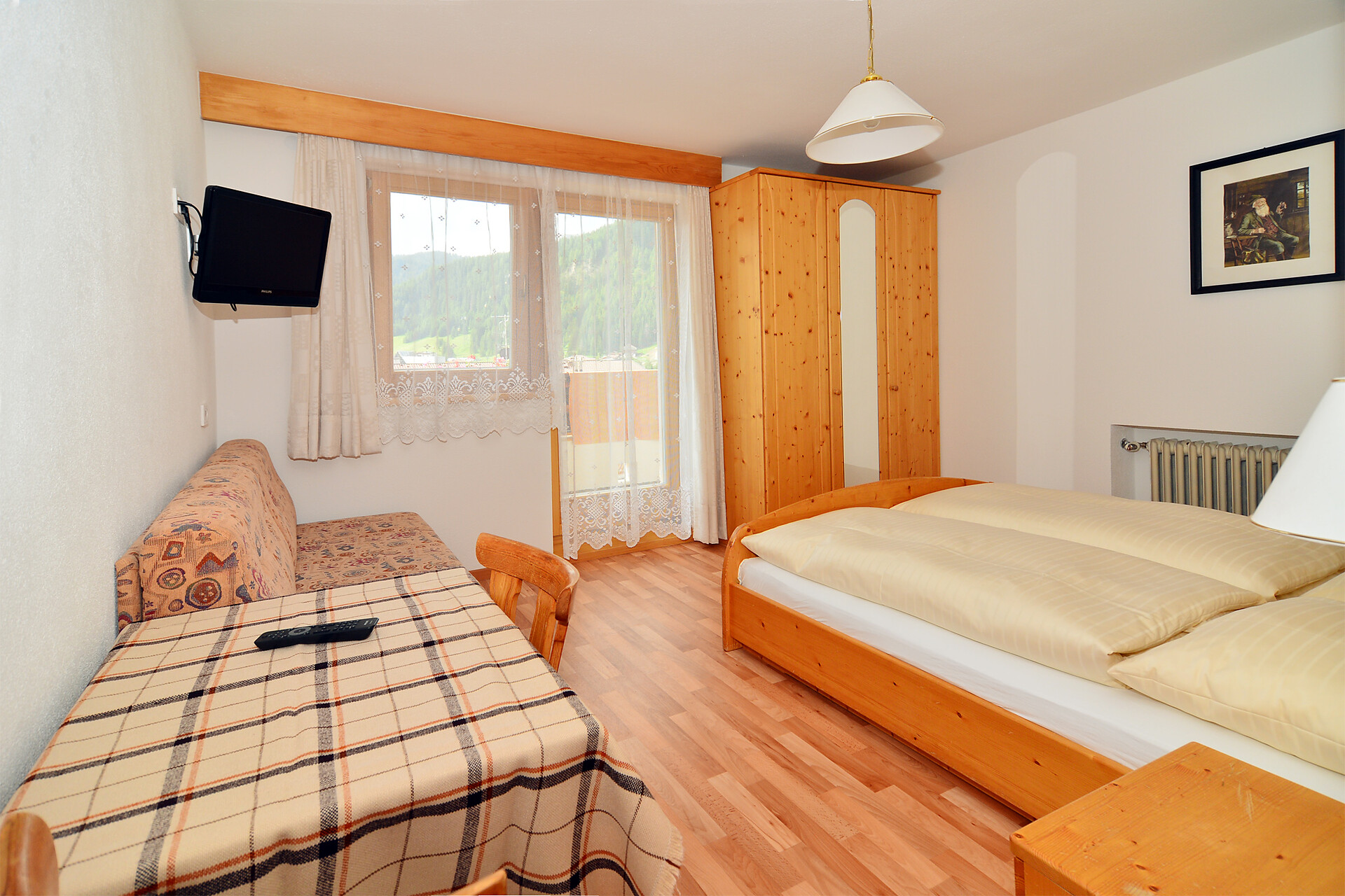 Doppelzimmer /Dreibettzimmer