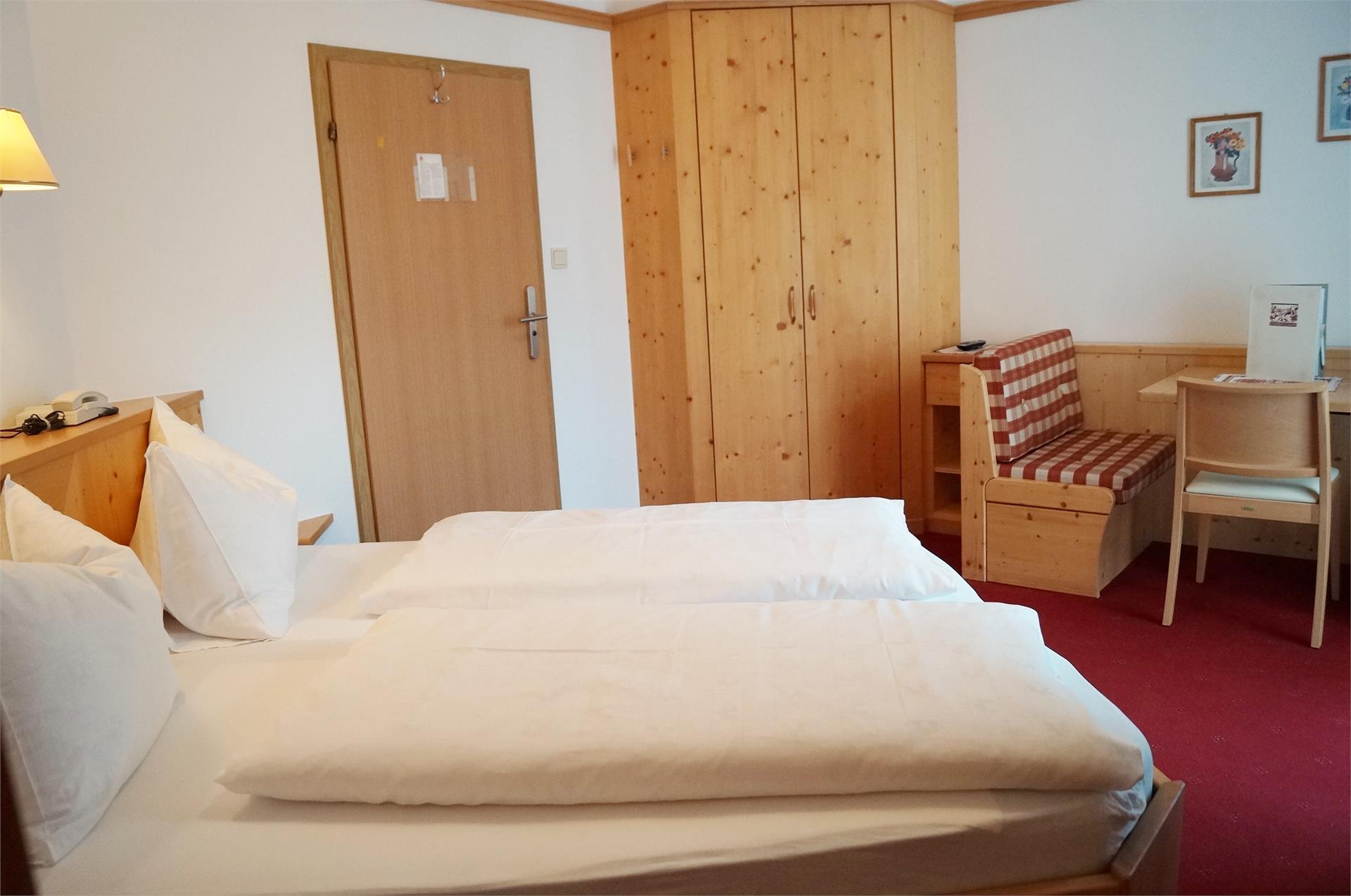 Gasthof Laurin Tiers am Rosengarten/Tires al Catinaccio 14 suedtirol.info