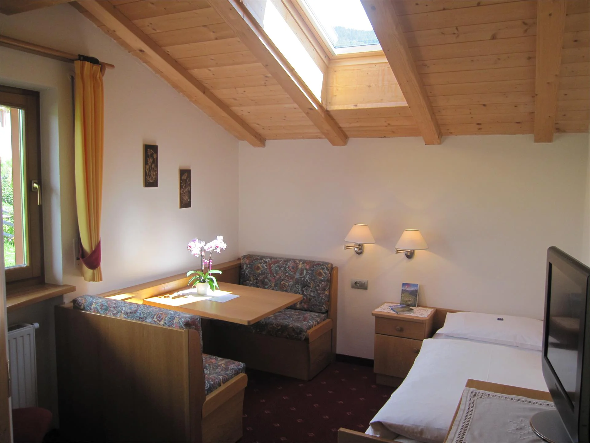 Garni Sonneck Laion 17 suedtirol.info
