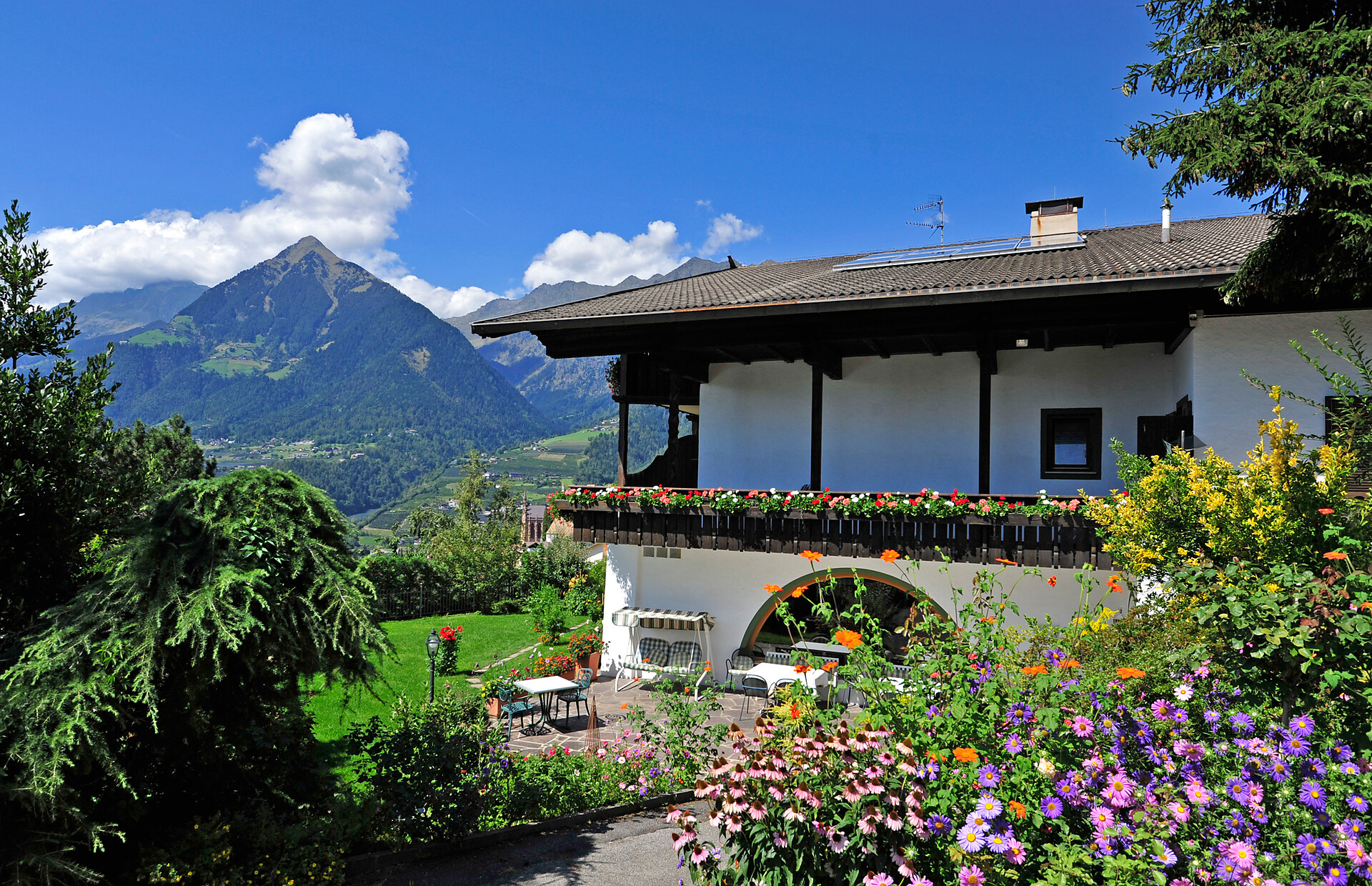 Garni Zirmhof Schenna 6 suedtirol.info