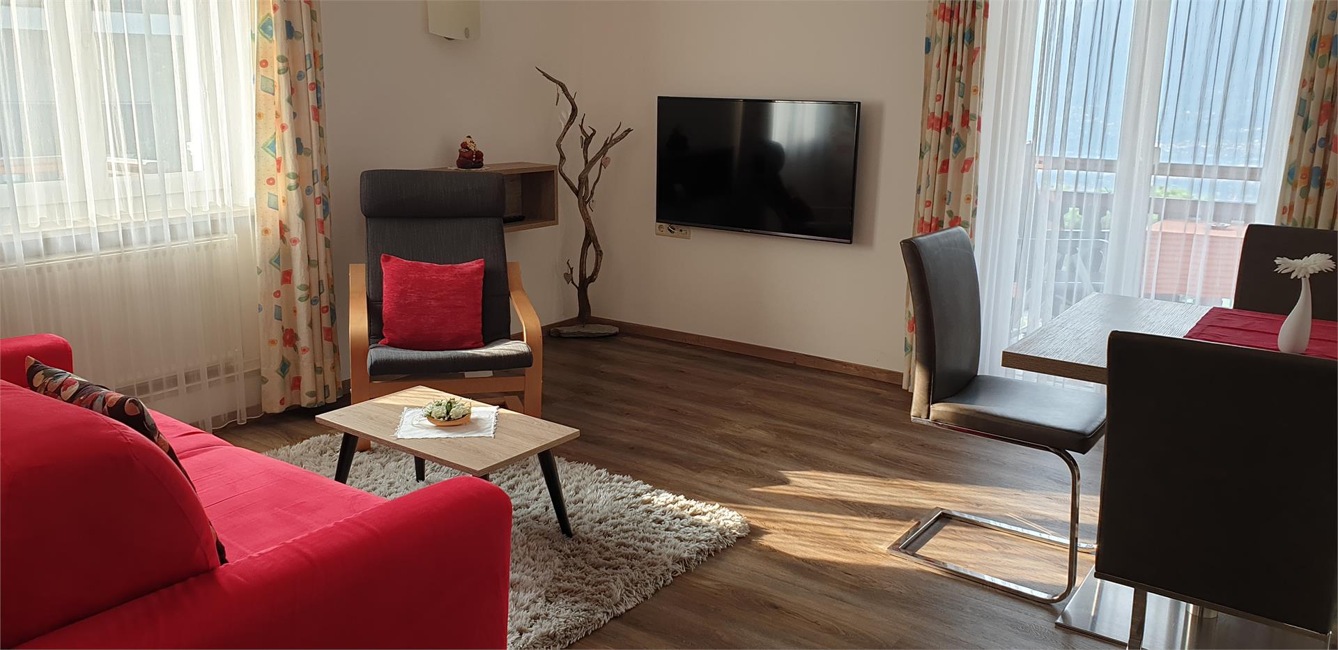 Garni Appartements Dornach Schenna 23 suedtirol.info