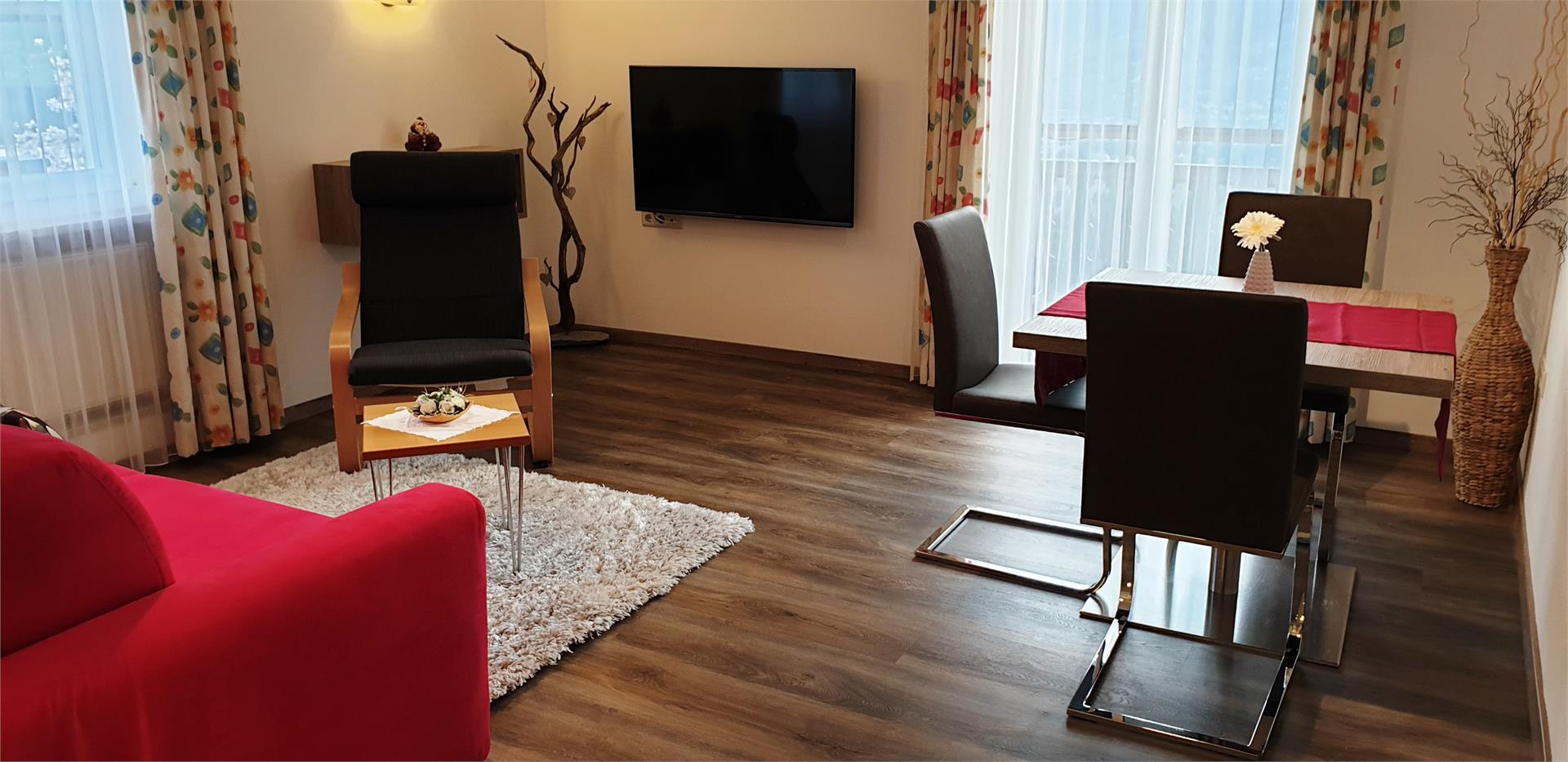 Garni Appartements Dornach Schenna 17 suedtirol.info
