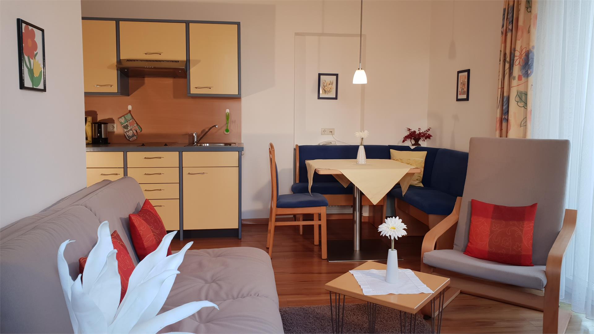Garni Appartements Dornach Schenna 8 suedtirol.info