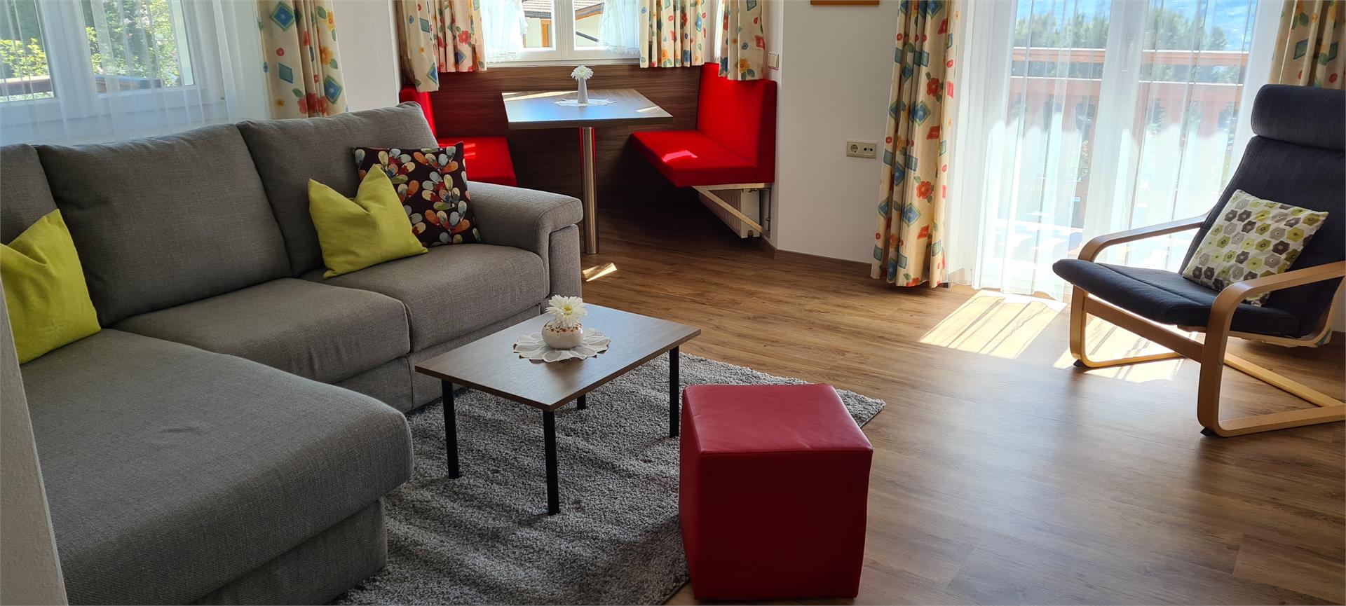 Garni Appartements Dornach Schenna 27 suedtirol.info