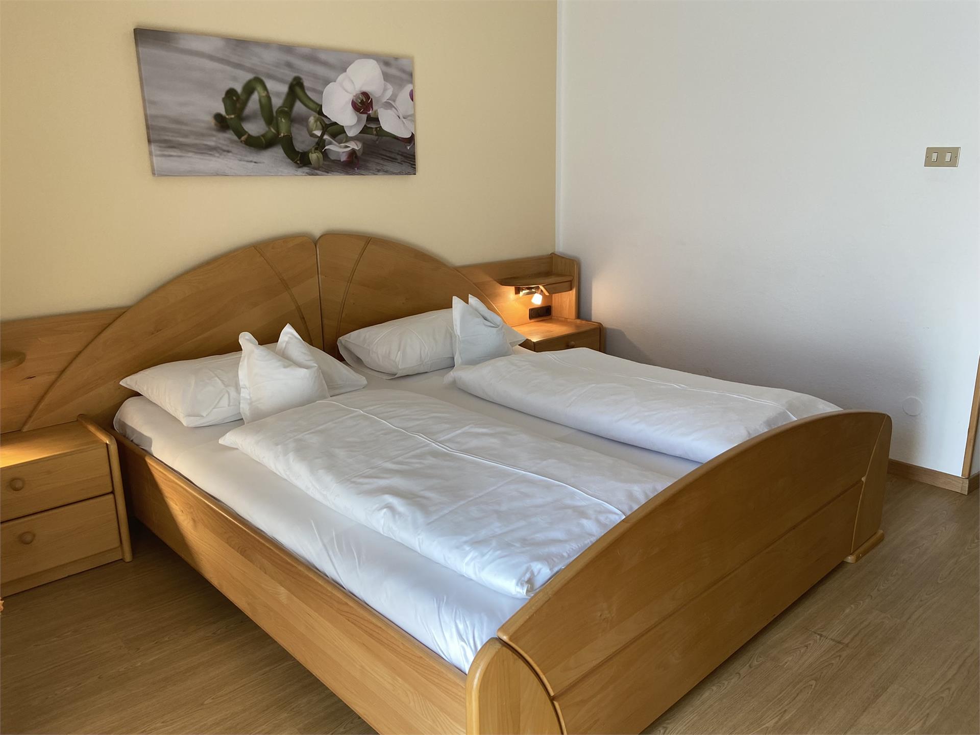 Gasthof Wastl  Speckstube Eppan an der Weinstraße 13 suedtirol.info