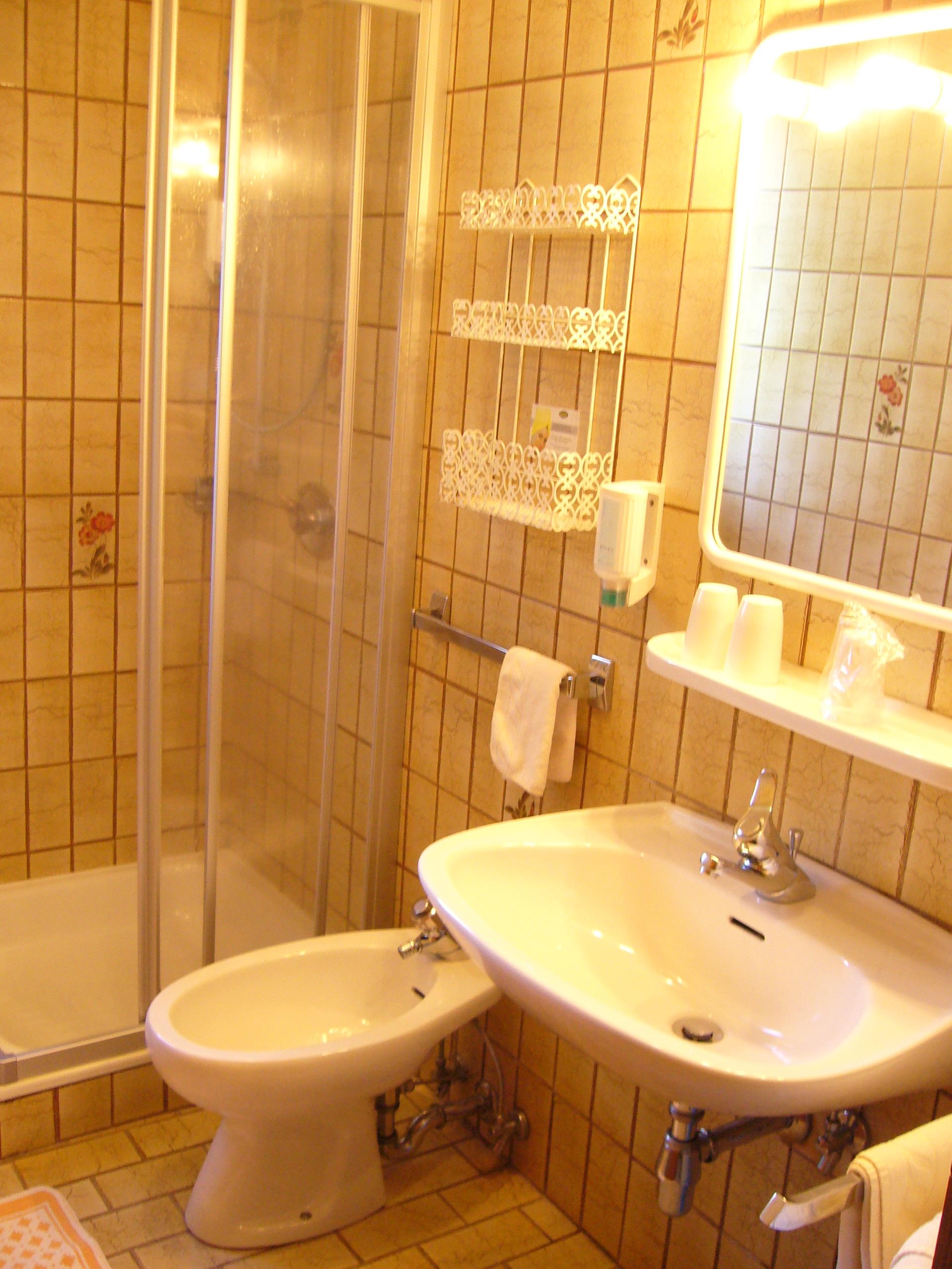 Gasthof Wastl  Speckstube Eppan an der Weinstraße 15 suedtirol.info