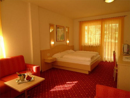 Gasthof Hotel Sonne Schlanders/Silandro 3 suedtirol.info