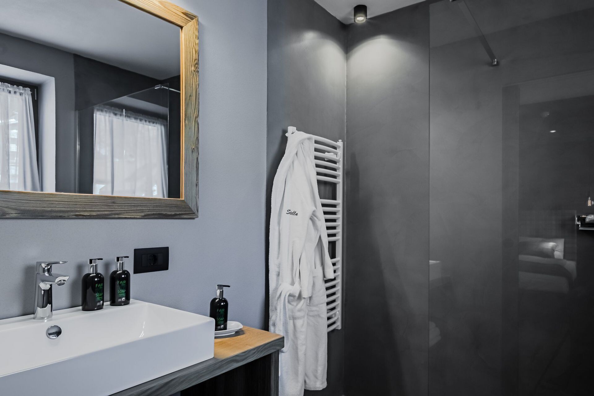 Single room Duman