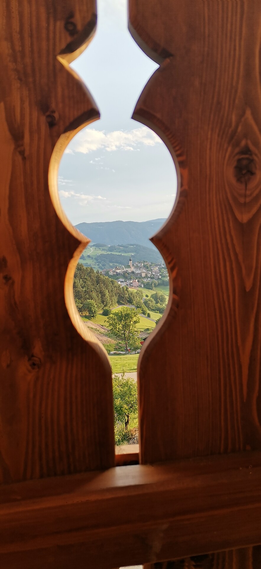 Balkon mit Blick auf Völs