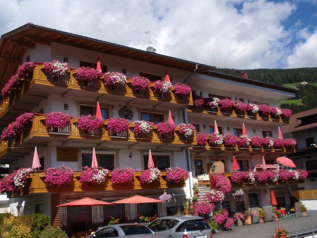 Garni Patzleiner San Candido 1 suedtirol.info