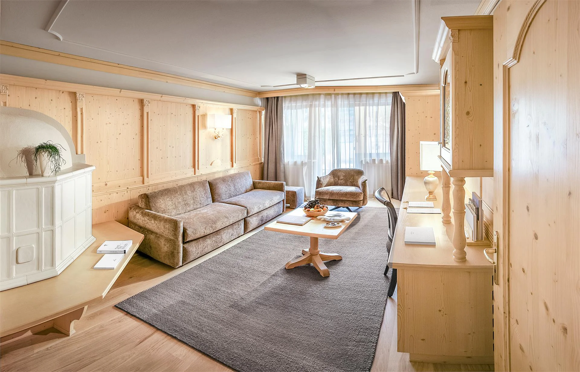 GARDENA GRÖDNERHOF Gourmet Hotel & Spa St.Ulrich 13 suedtirol.info