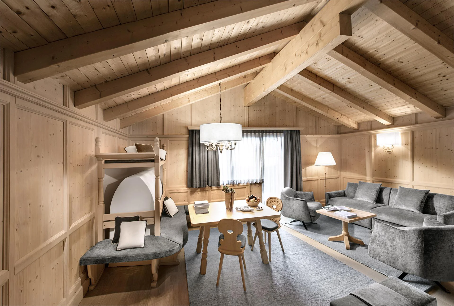 GARDENA GRÖDNERHOF Gourmet Hotel & Spa St.Ulrich 11 suedtirol.info