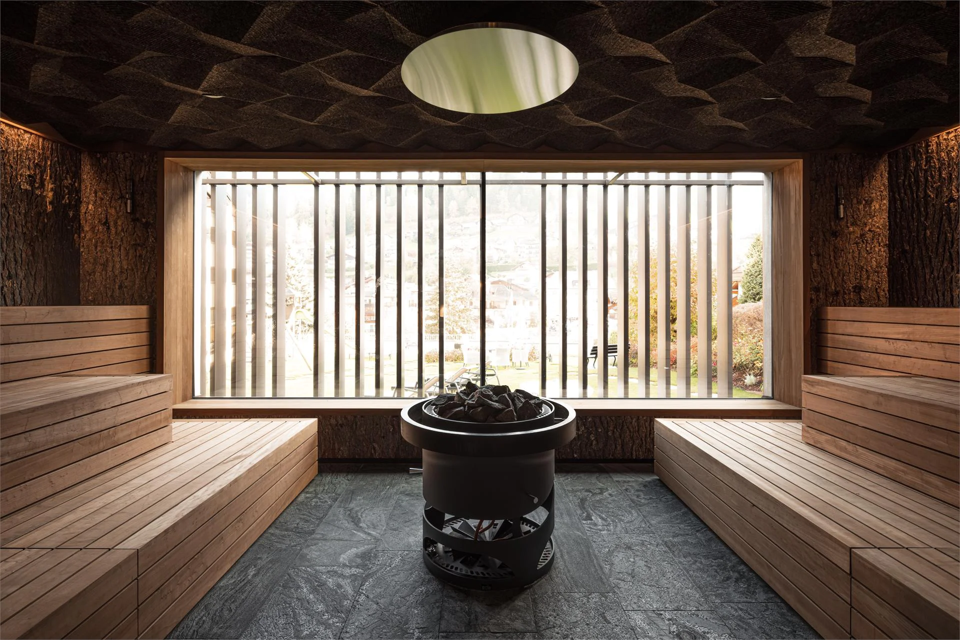 GARDENA GRÖDNERHOF Gourmet Hotel & Spa St.Ulrich 22 suedtirol.info