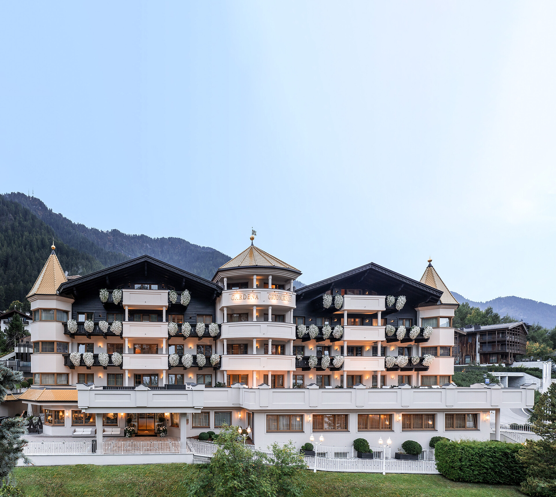 Hotel Exterior