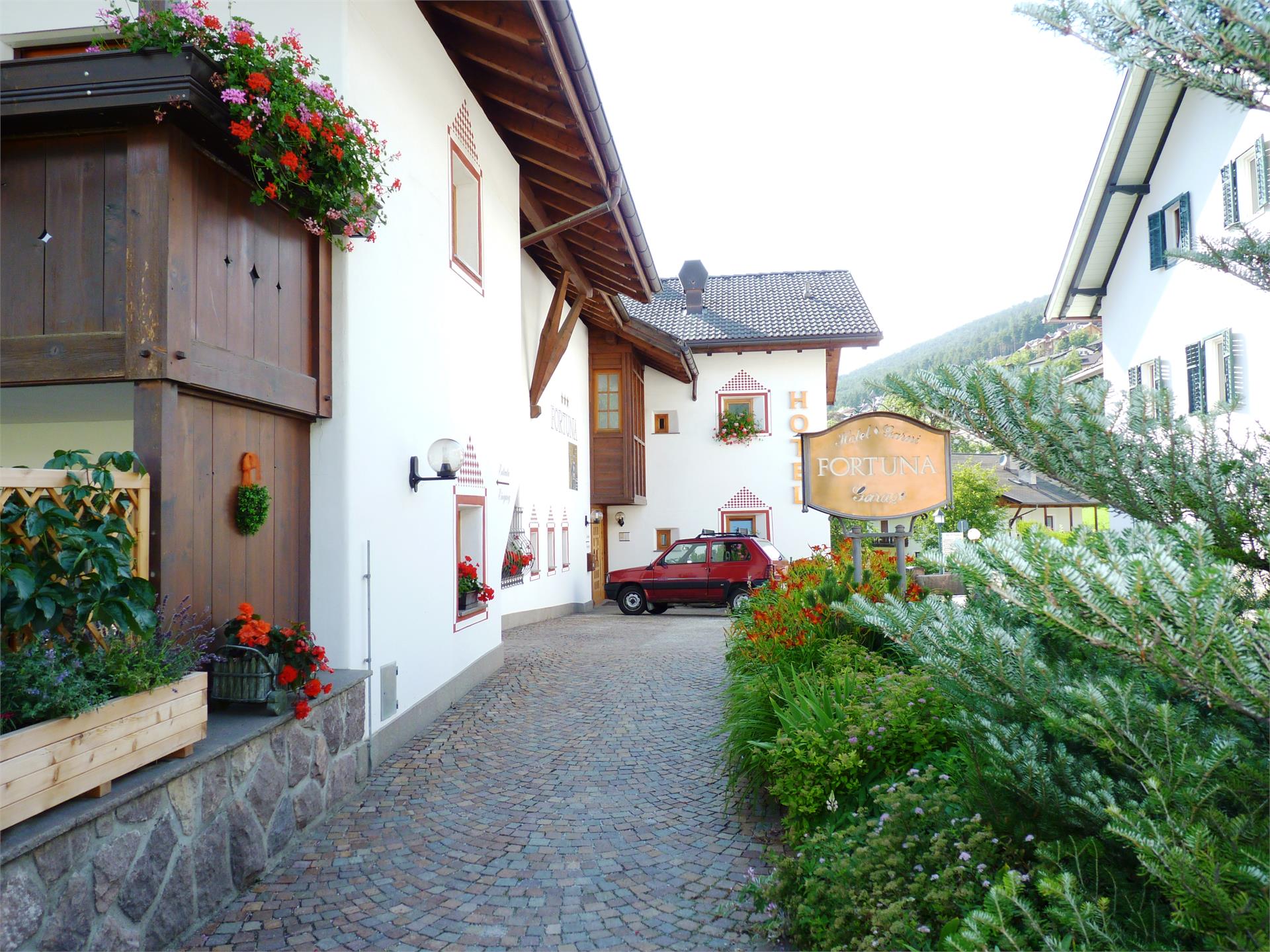 Garni-Hotel Fortuna Ortisei 9 suedtirol.info