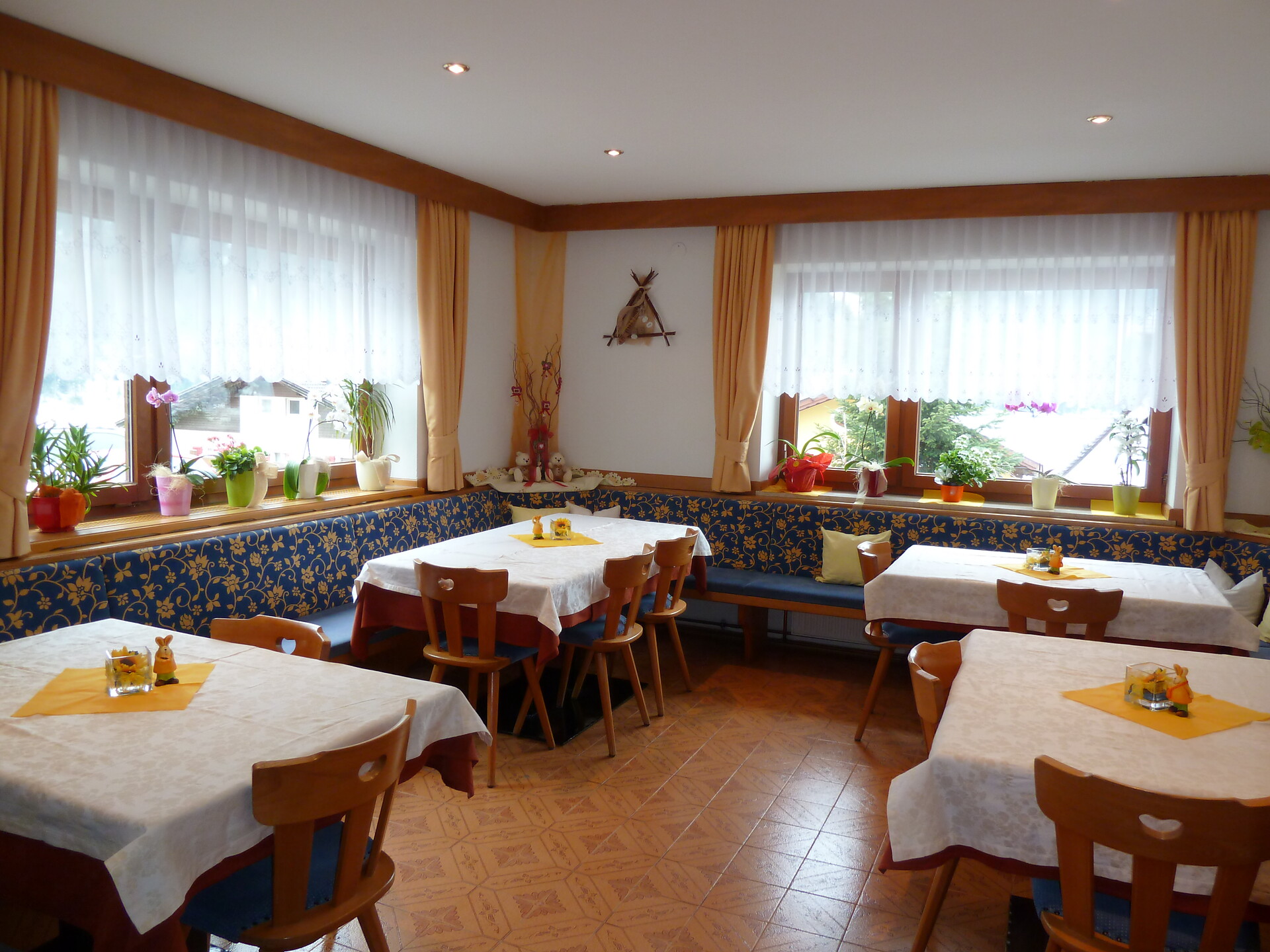 Breakfast room