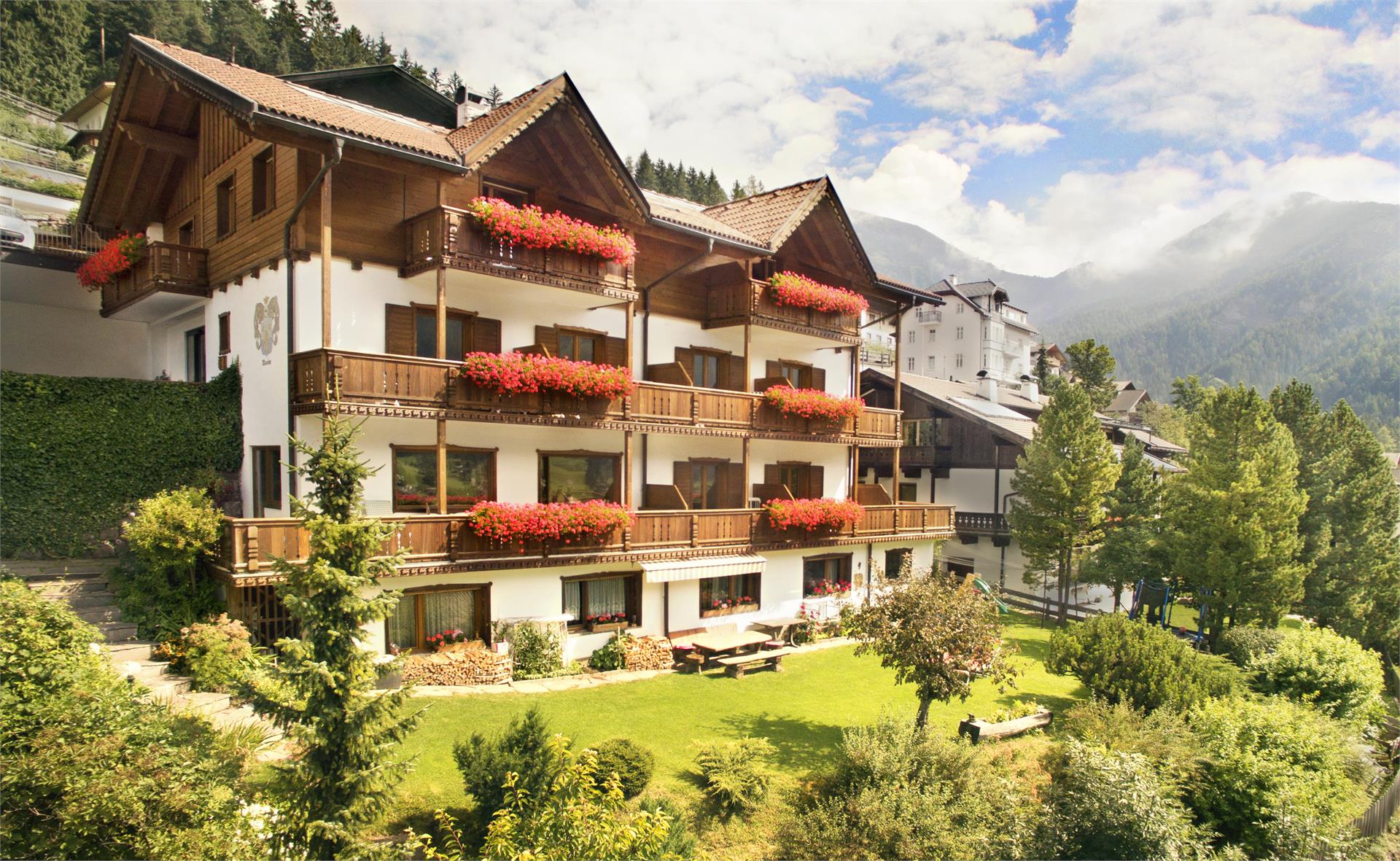 Garni - B&B Alba Urtijëi/Ortisei 1 suedtirol.info