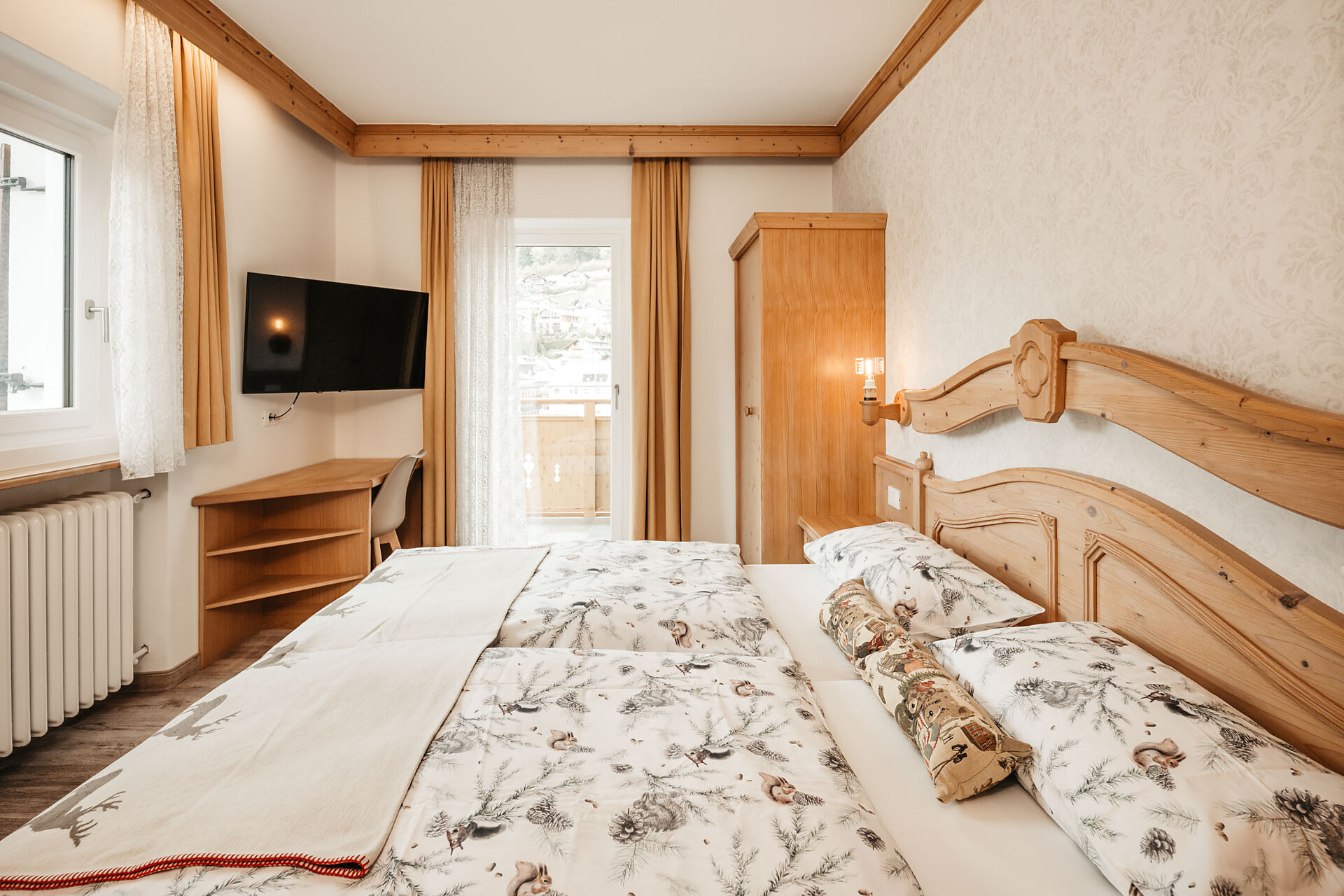 Garni-Hotel Toni - Dolomites Region Val Gardena - #7 - suedtirol.info