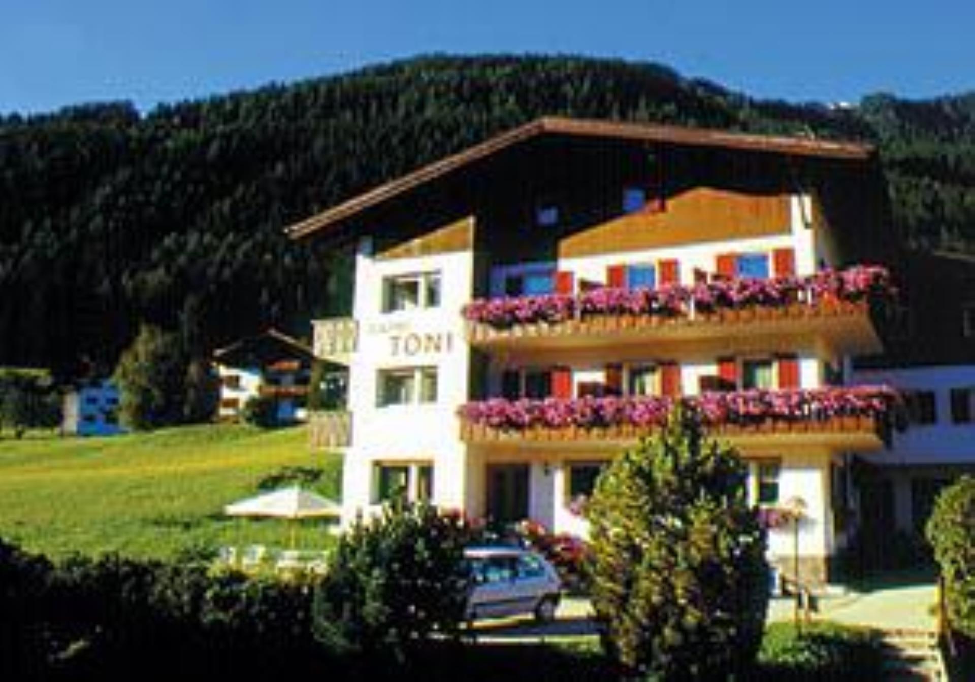 Garni-Hotel Toni Ortisei 1 suedtirol.info