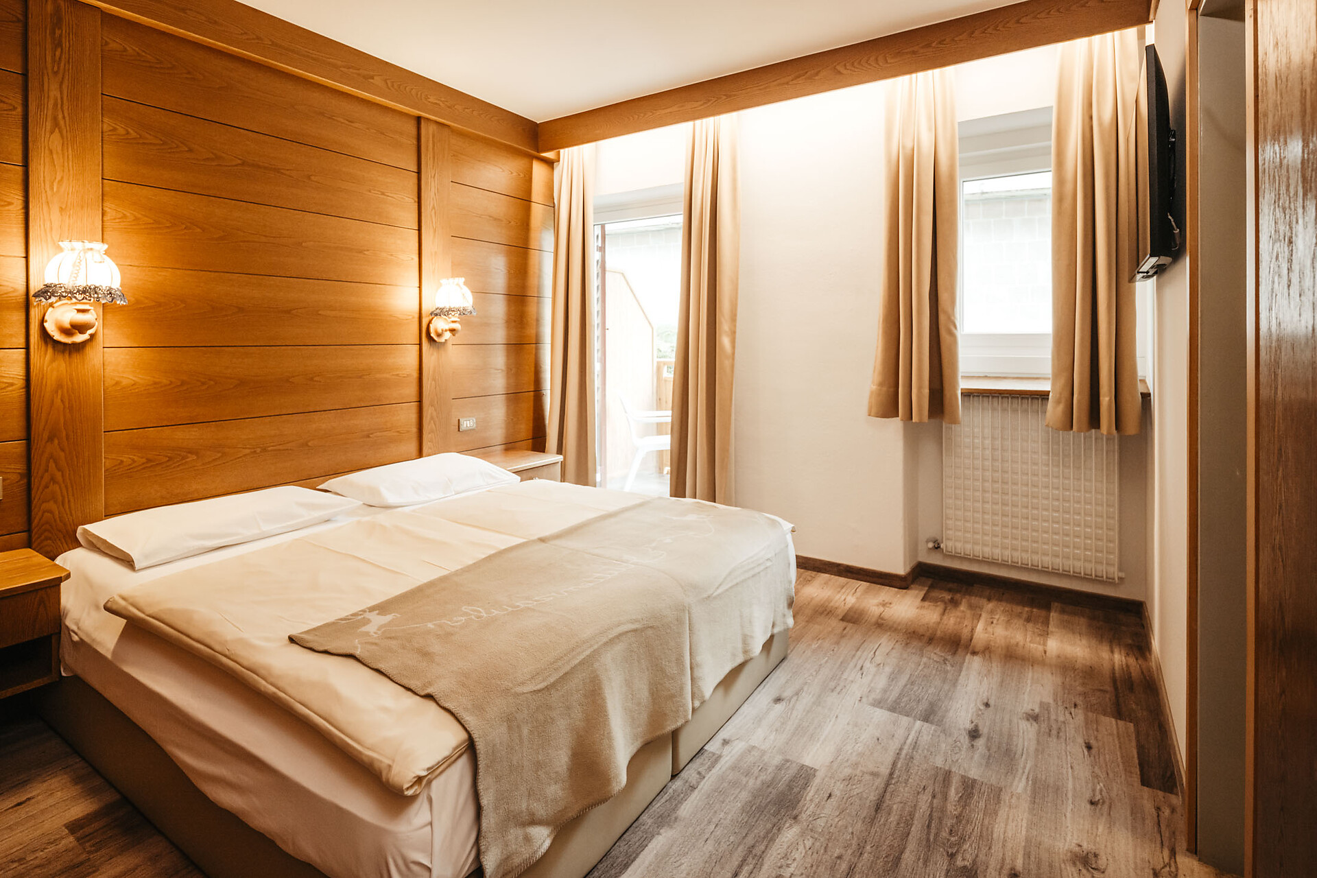 Garni-Hotel Toni - Dolomites Region Val Gardena - #14 - suedtirol.info