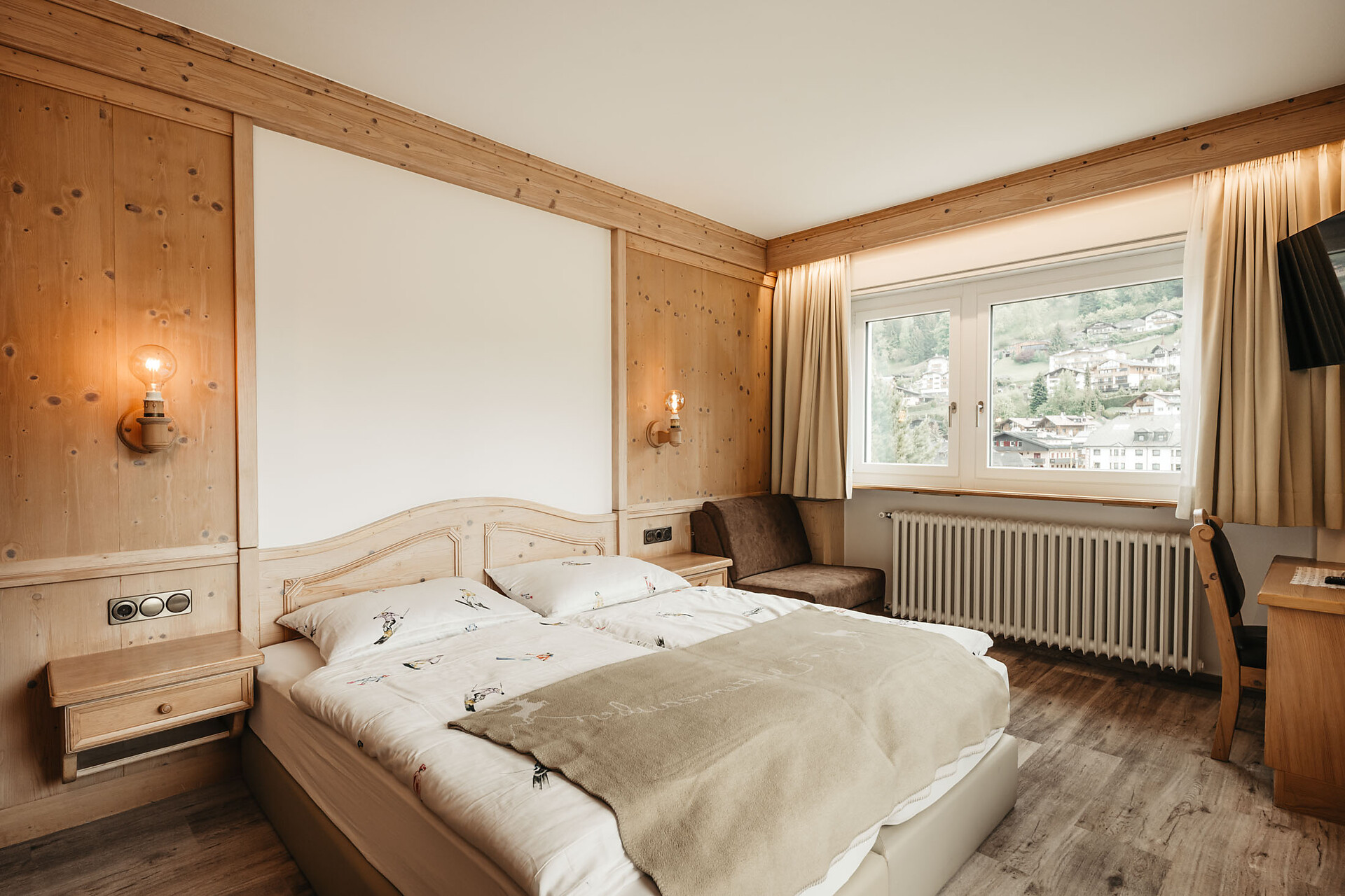 Garni-Hotel Toni - Dolomites Region Val Gardena - #13 - suedtirol.info