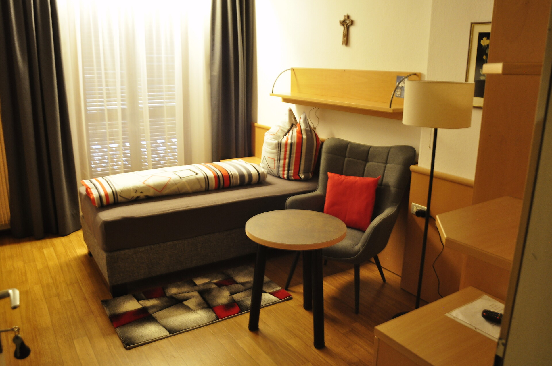 single room with balcony