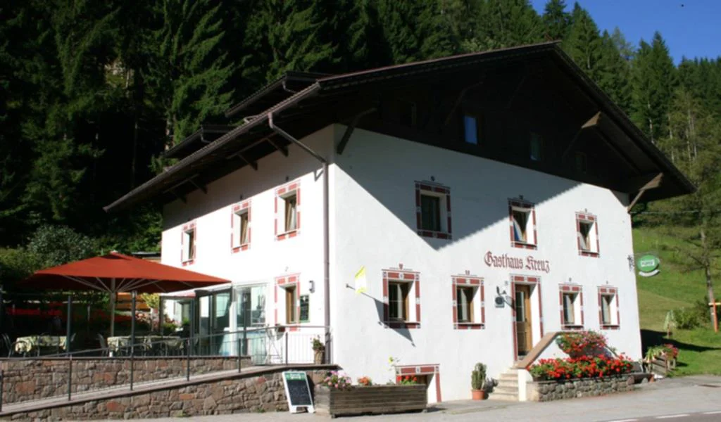 Gasthof Kreuz Nova Ponente 2 suedtirol.info