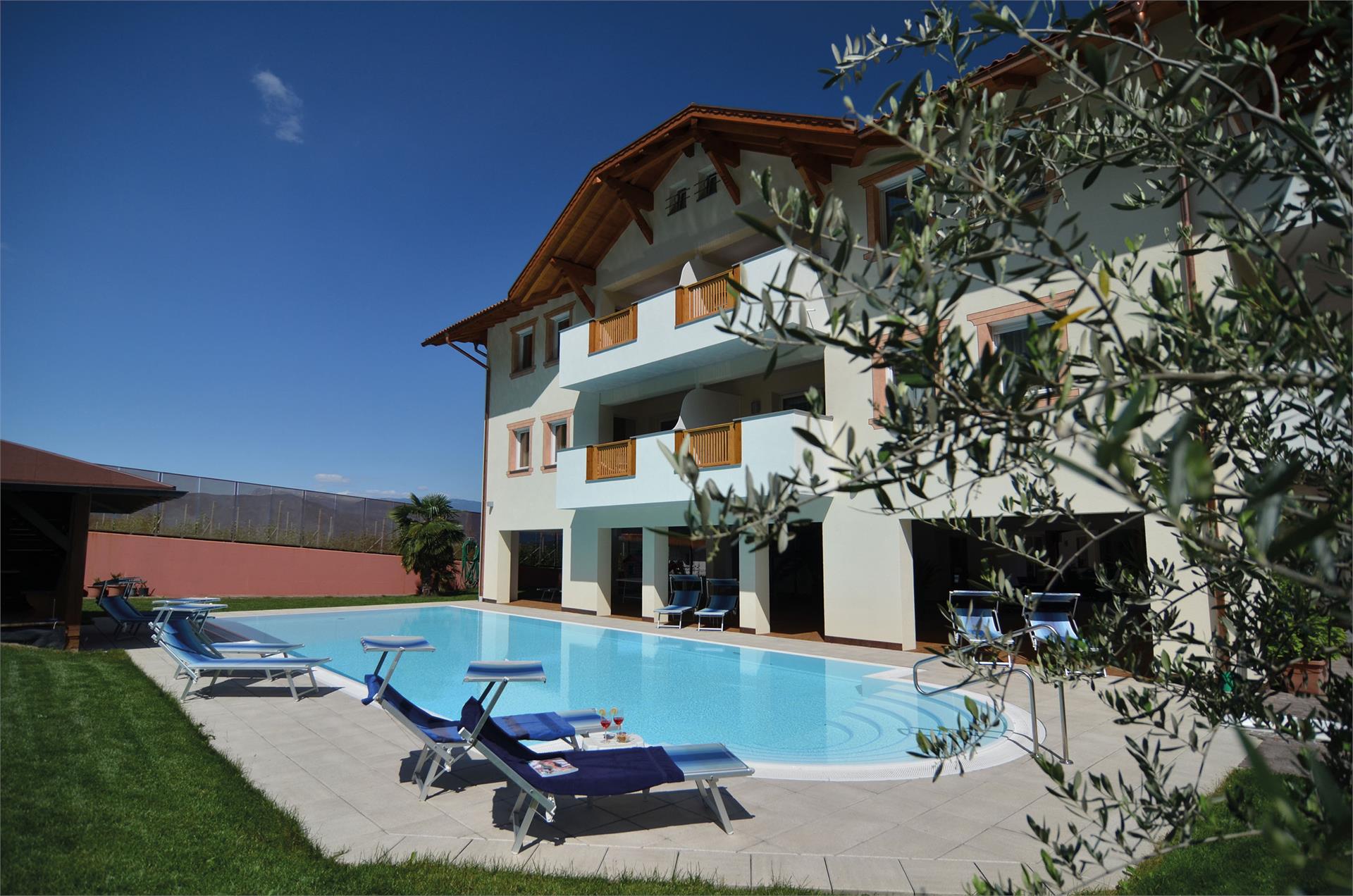 Garni-Hotel Peterlinhof Kaltern an der Weinstraße 7 suedtirol.info
