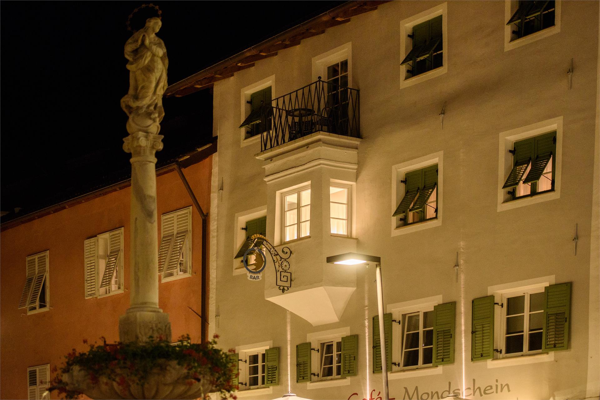 Gasthof Mondschein Kaltern an der Weinstraße 3 suedtirol.info