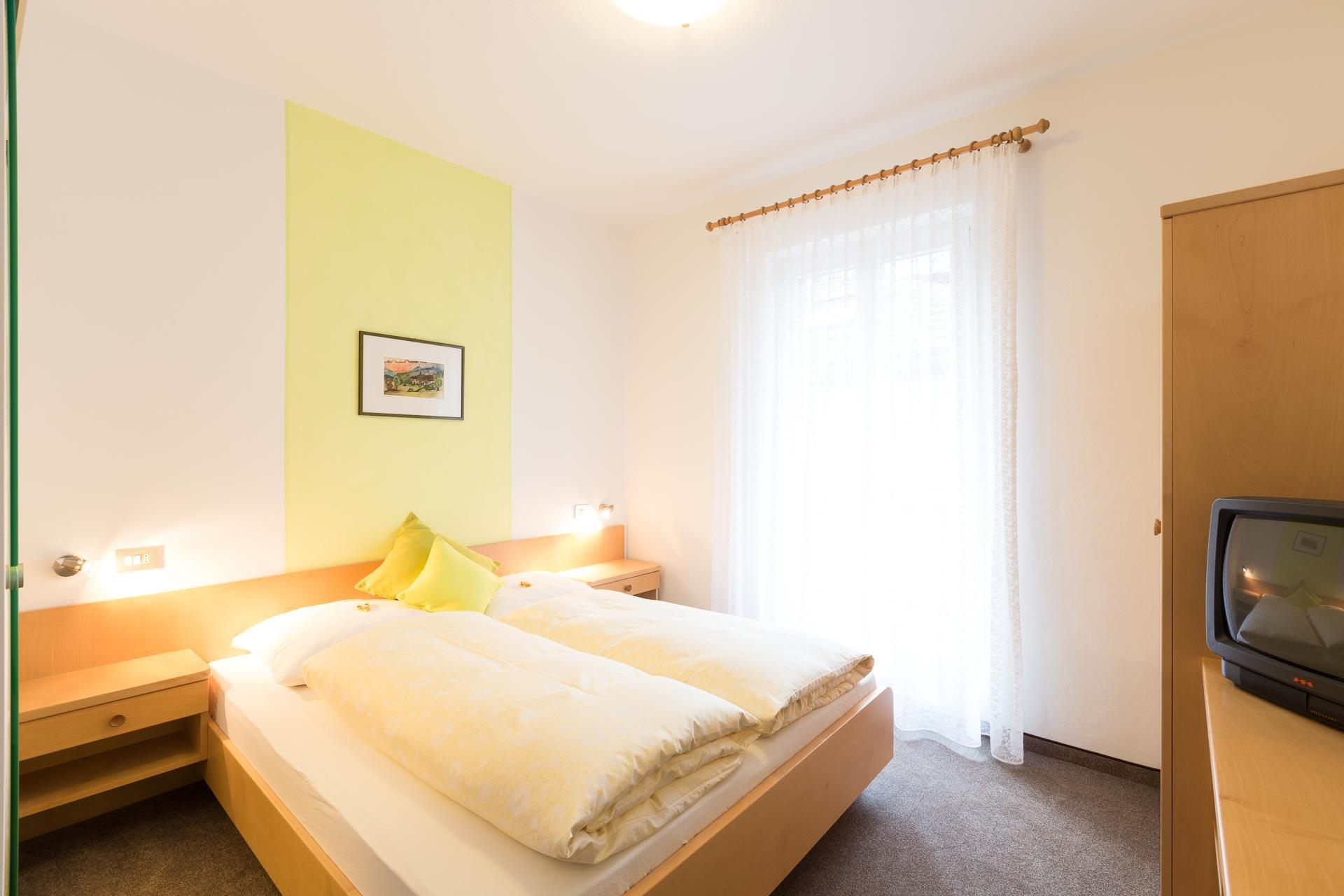 Gästehaus Florian Kaltern an der Weinstraße 9 suedtirol.info