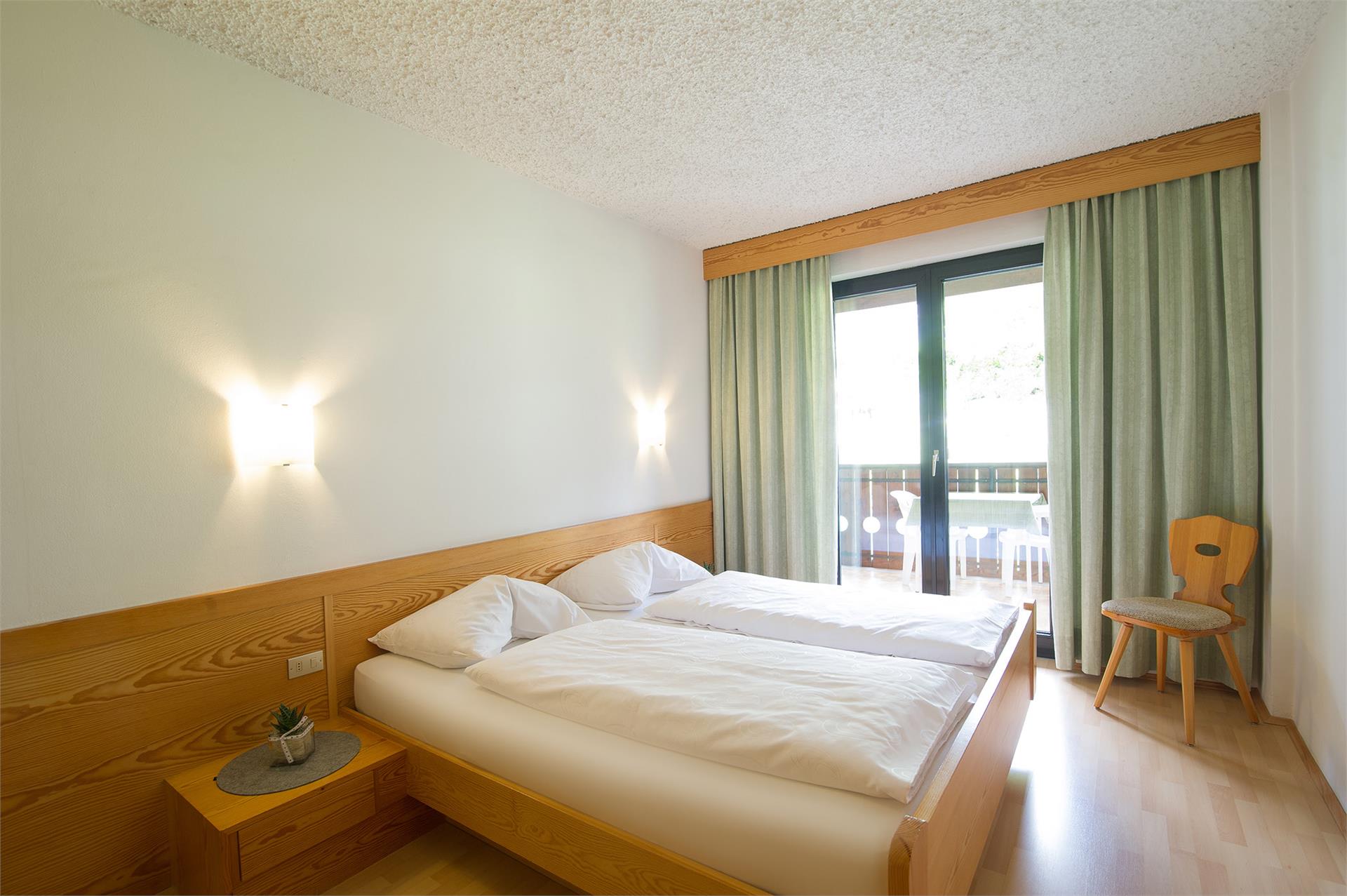 Garni-Hotel Saltneregg Caldaro sulla Strada del Vino 7 suedtirol.info