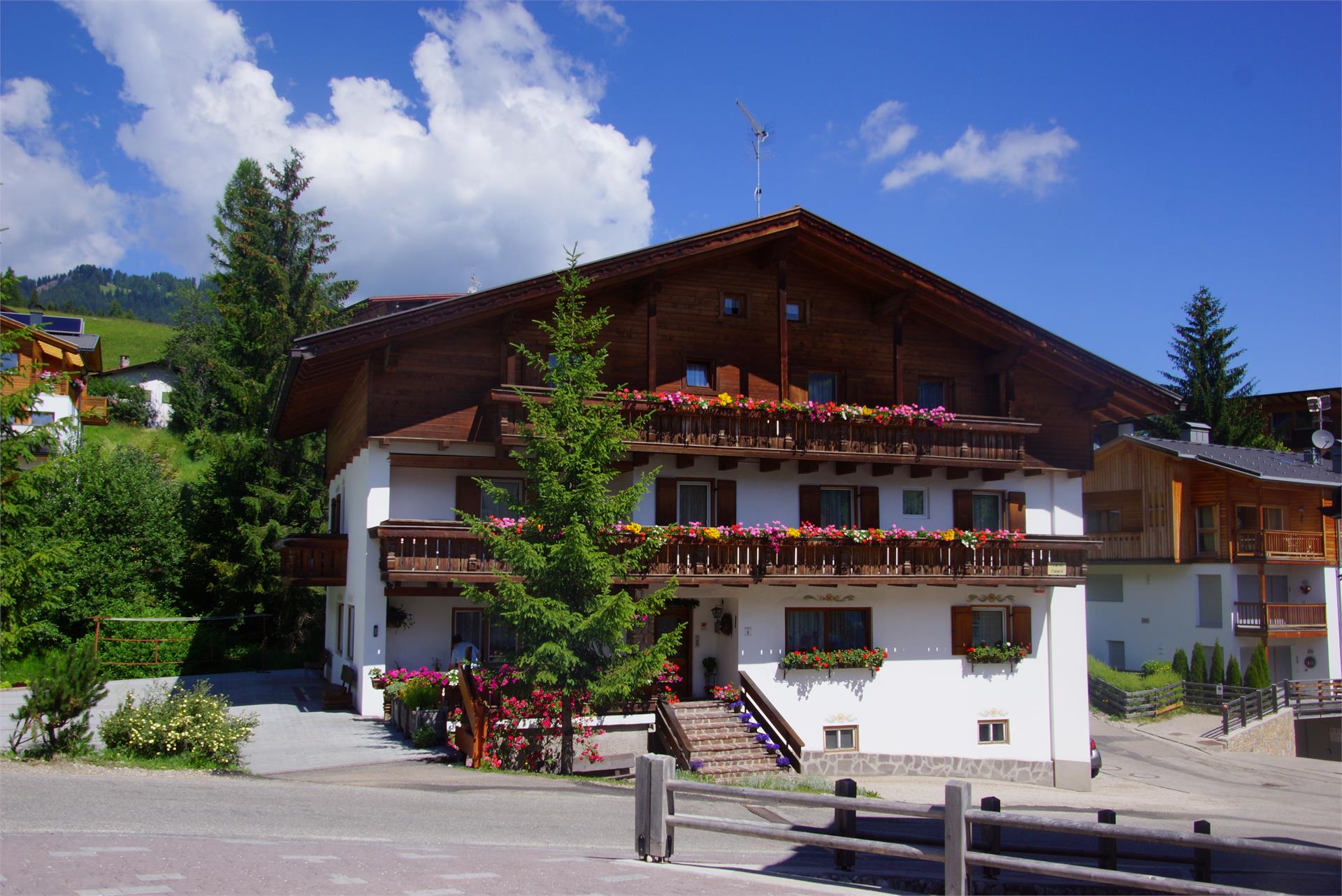 Garni Flurida Badia 15 suedtirol.info