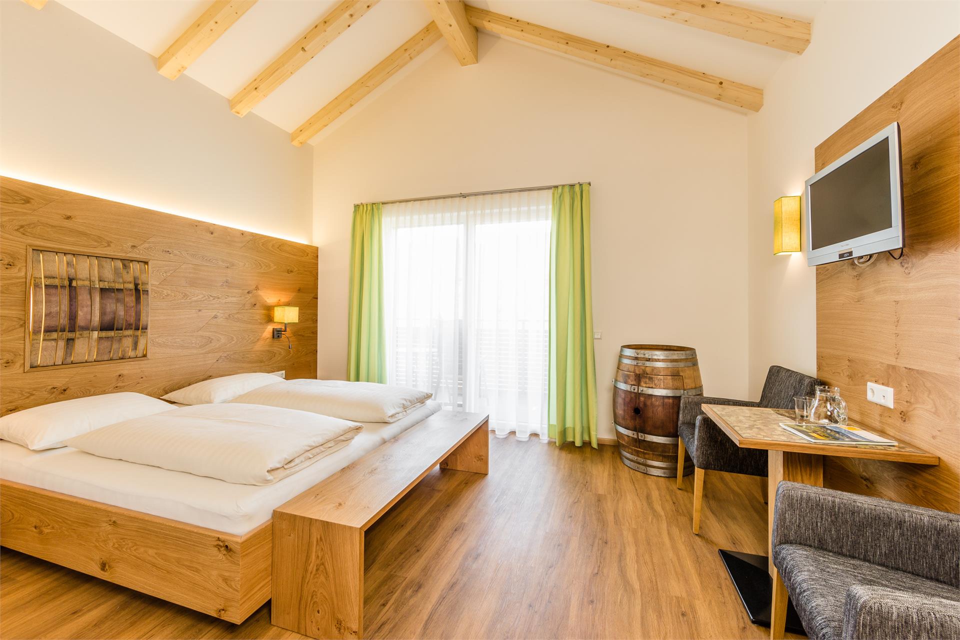 Gasthof Hotel Terzer Kurtatsch an der Weinstraße 11 suedtirol.info