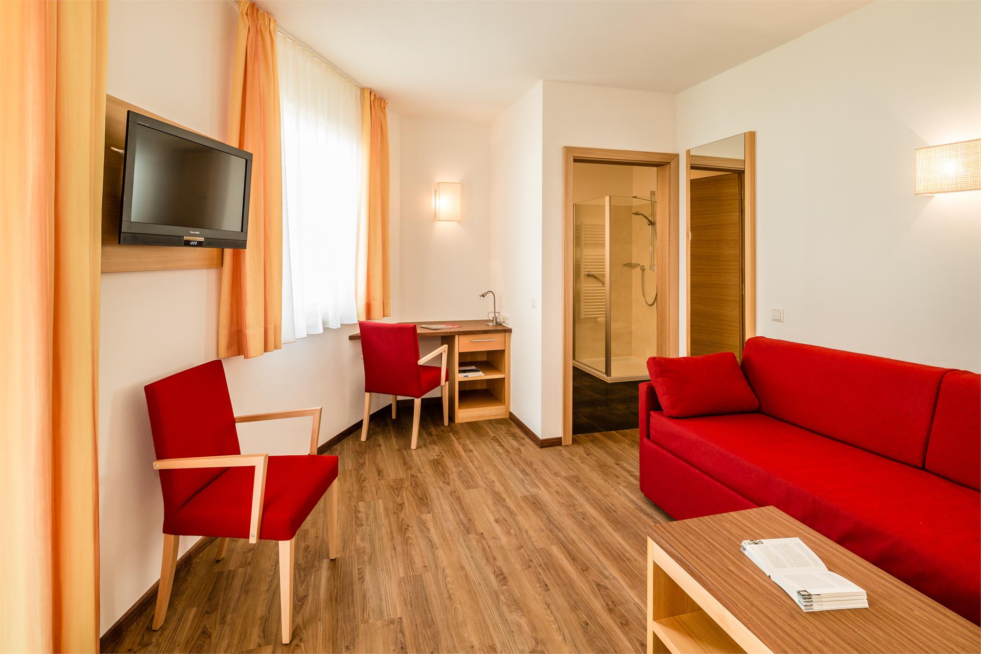 Gasthof Hotel Terzer Kurtatsch an der Weinstraße 16 suedtirol.info