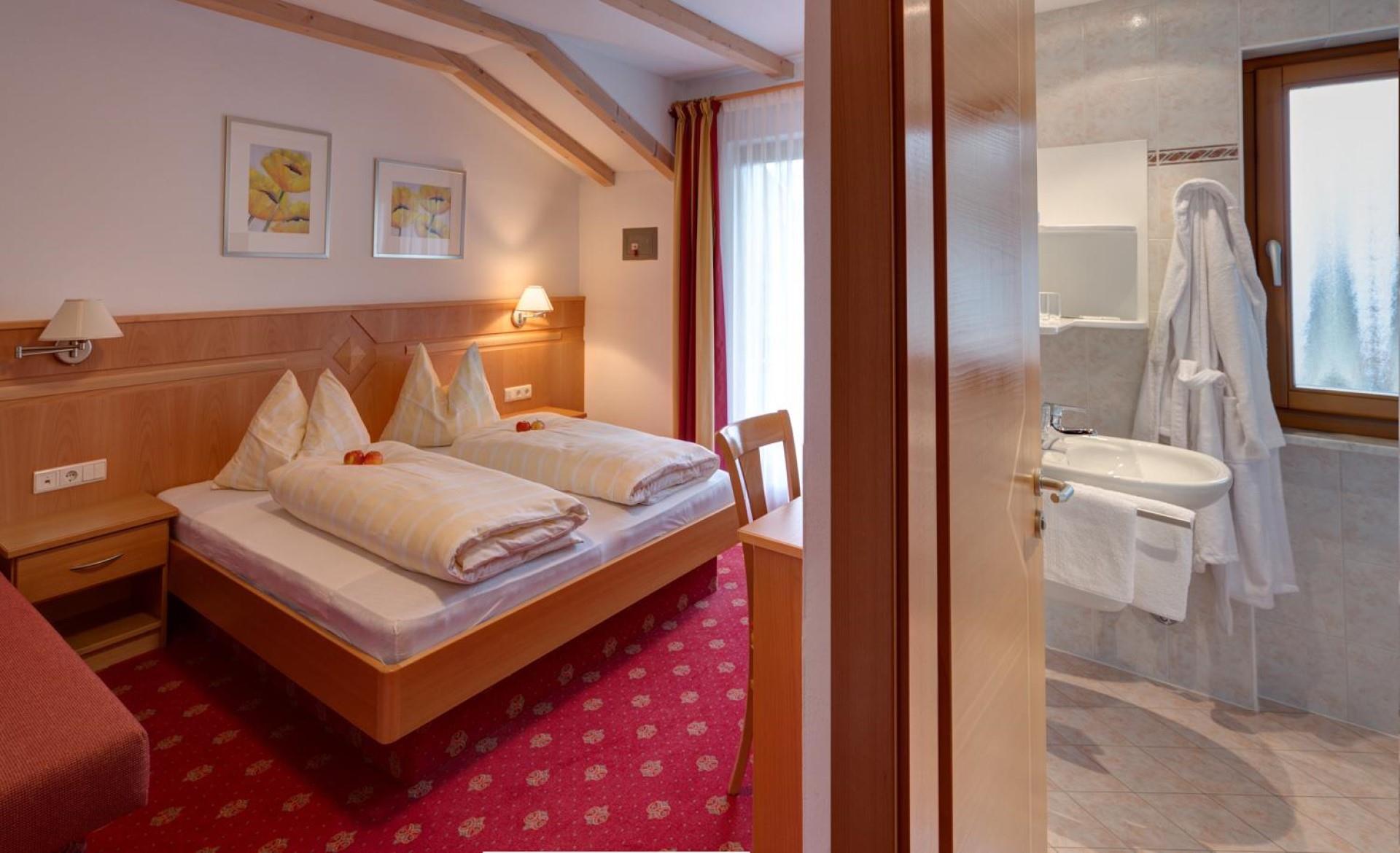 Garni Hotel Hochgruber Bruneck 15 suedtirol.info
