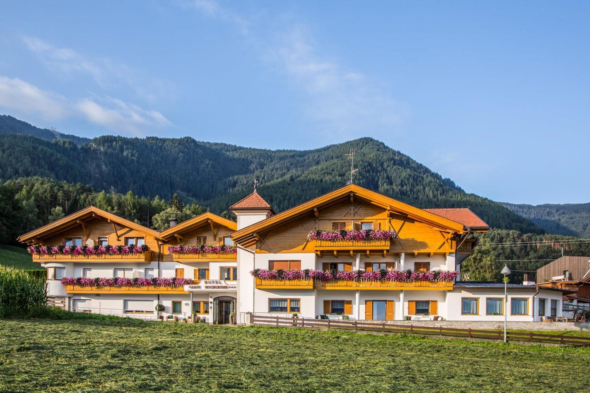 Garni Hotel Hochgruber Bruneck 2 suedtirol.info