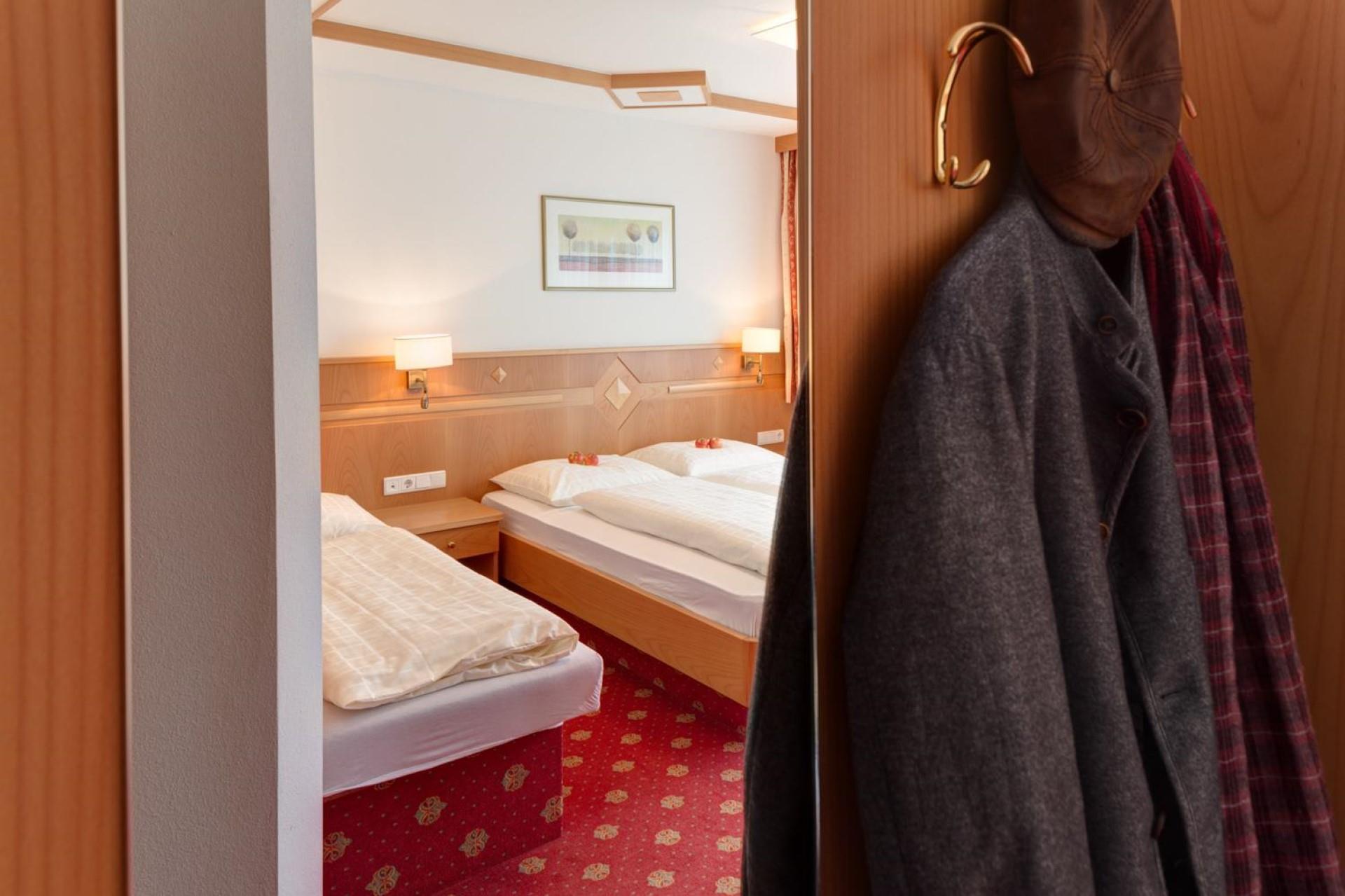 Garni Hotel Hochgruber Bruneck 13 suedtirol.info